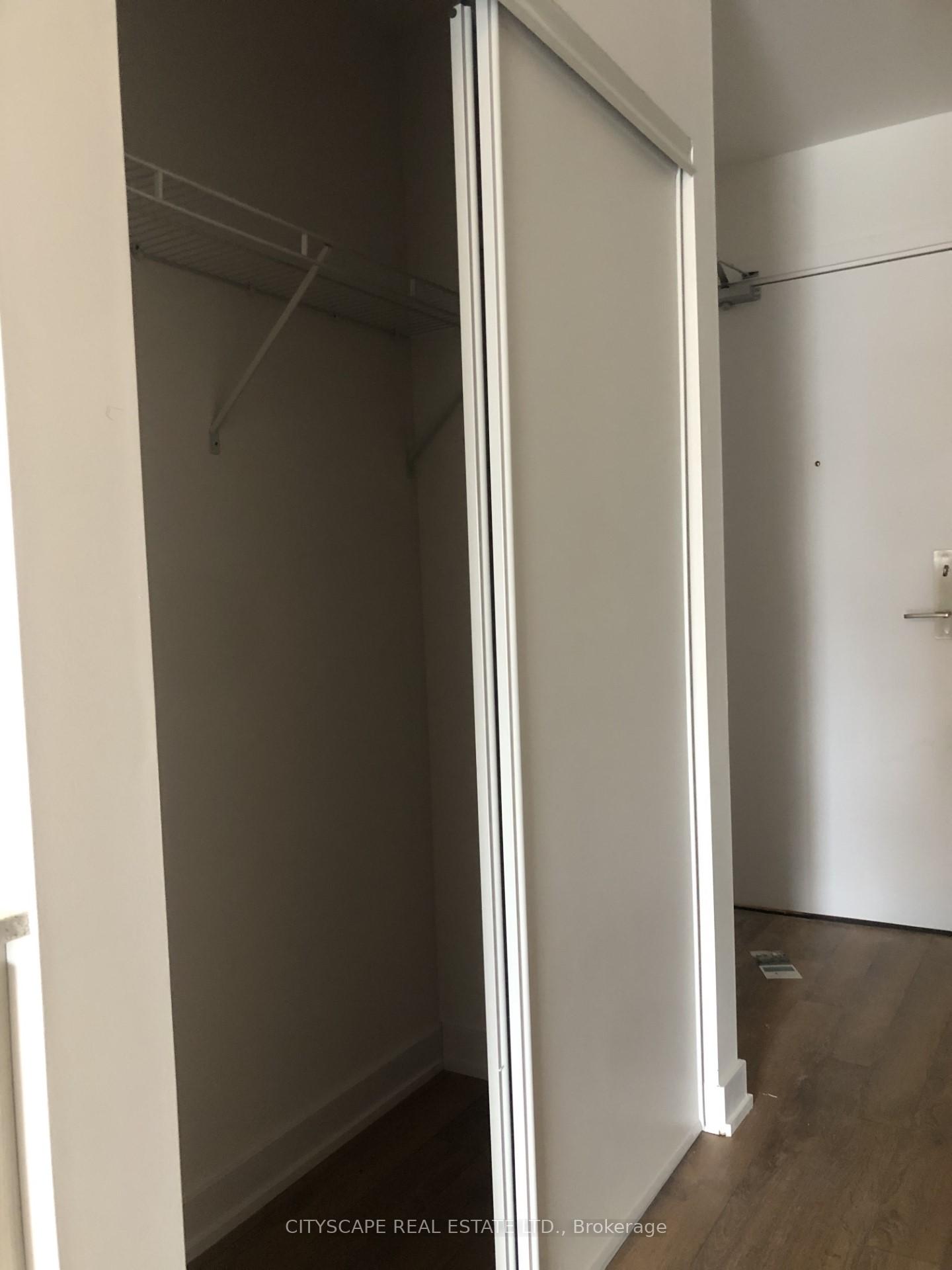 Photo 13 of Unit 615, 2433 Dufferin Street, North York, Briar Hill-Belgravia — HOMEH
