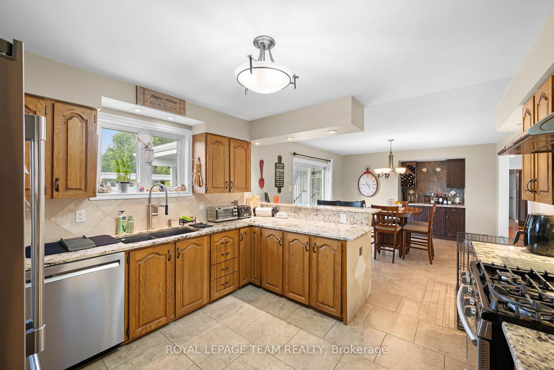 Photo 22 of 7019 Cosgrove Avenue, Ottawa, Greely — HOMEH
