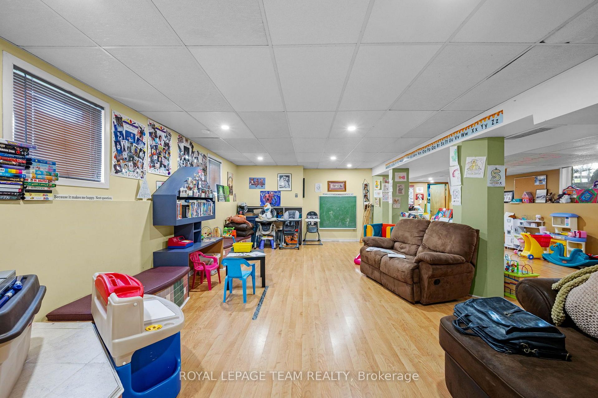 Photo 37 of 7019 Cosgrove Avenue, Ottawa, Greely — HOMEH