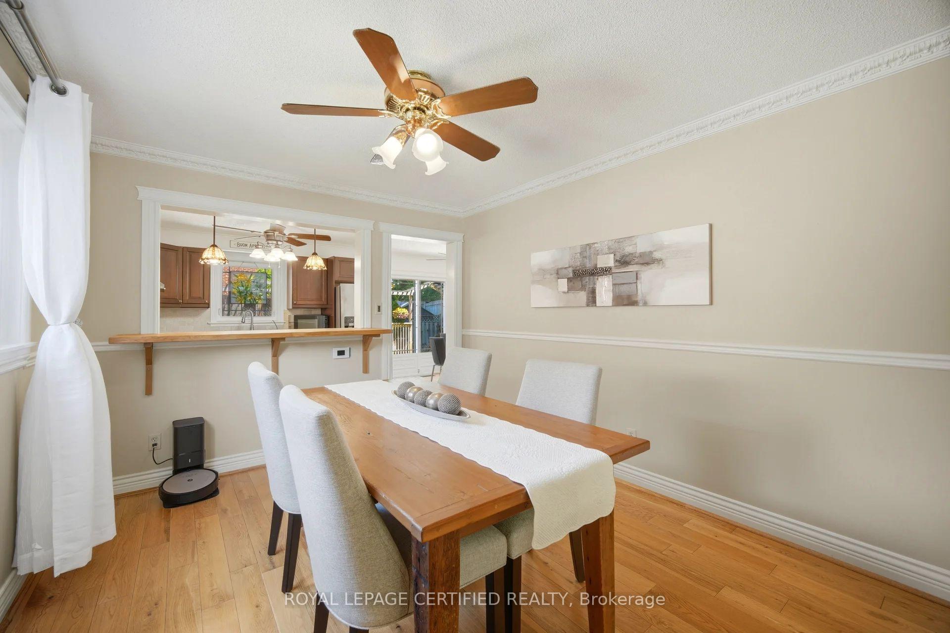 Photo 11 of 20 Burnley Place, Brampton, Heart Lake West — HOMEH