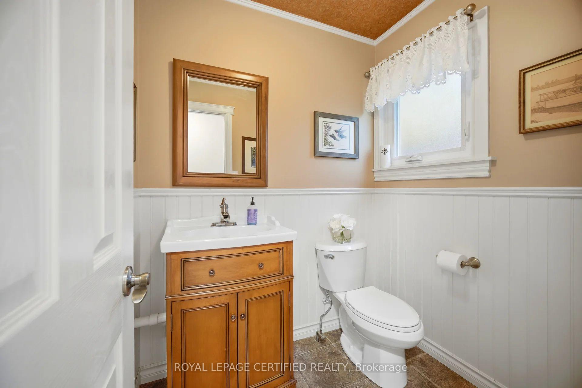 Photo 23 of 20 Burnley Place, Brampton, Heart Lake West — HOMEH