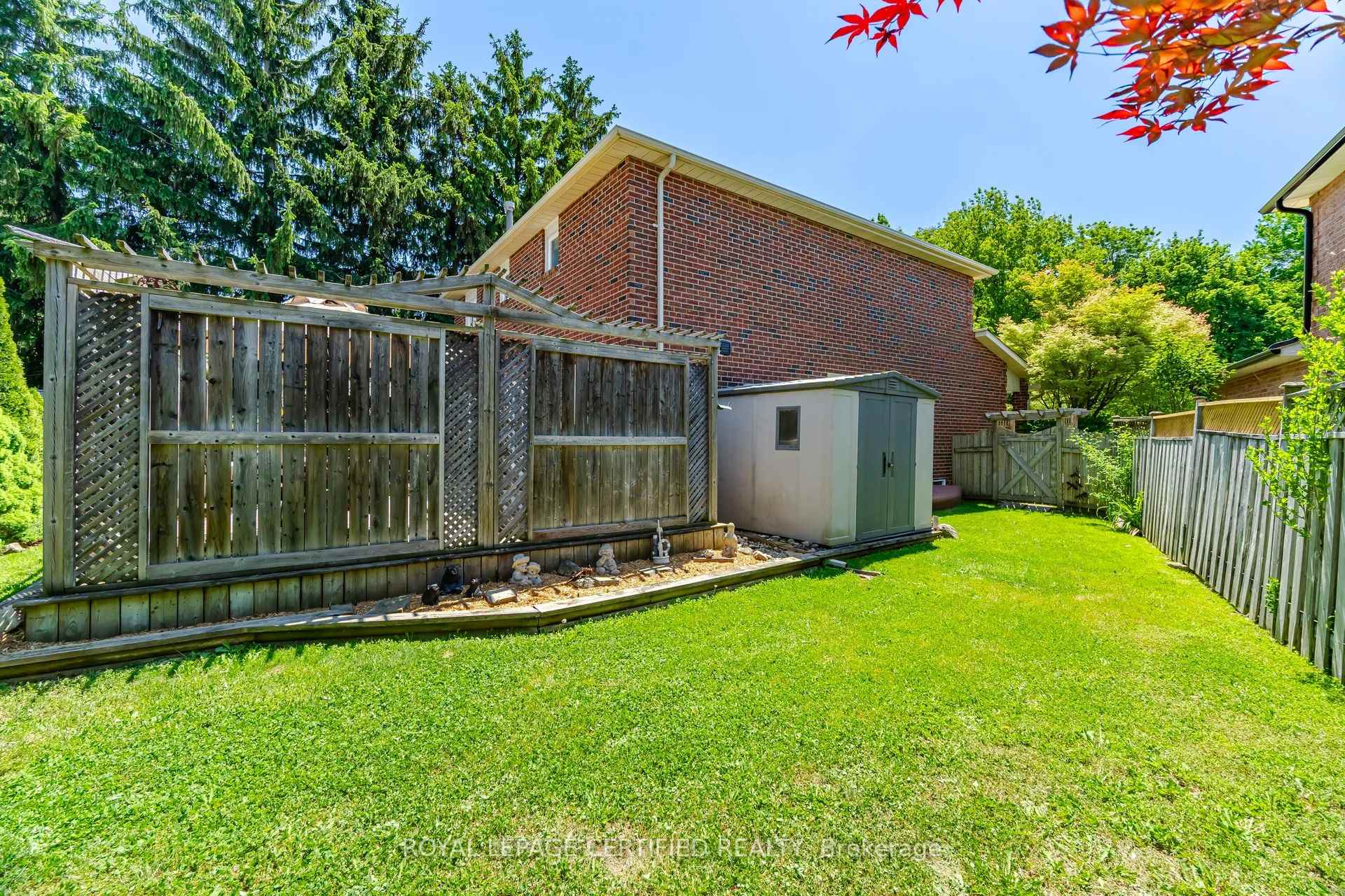 Photo 45 of 20 Burnley Place, Brampton, Heart Lake West — HOMEH