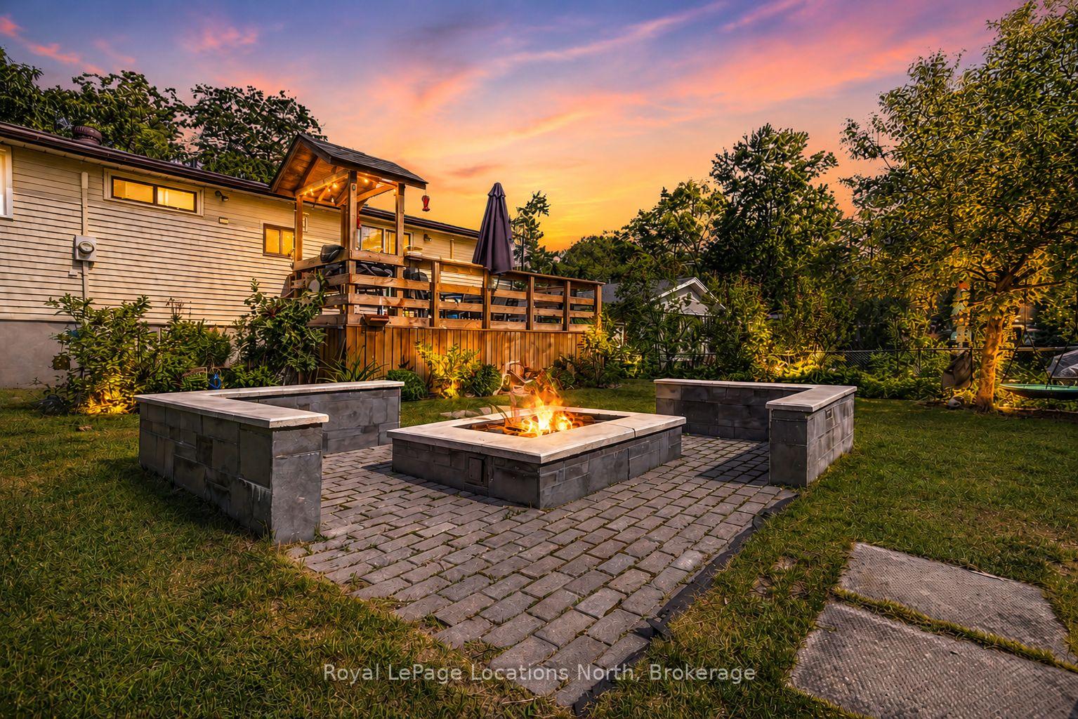 Photo 2 of 77 Laidlaw Street, Wasaga Beach — HOMEH