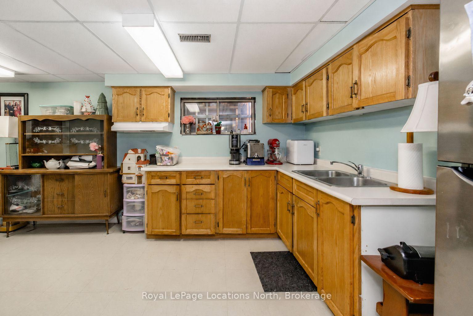 Photo 16 of 77 Laidlaw Street, Wasaga Beach — HOMEH