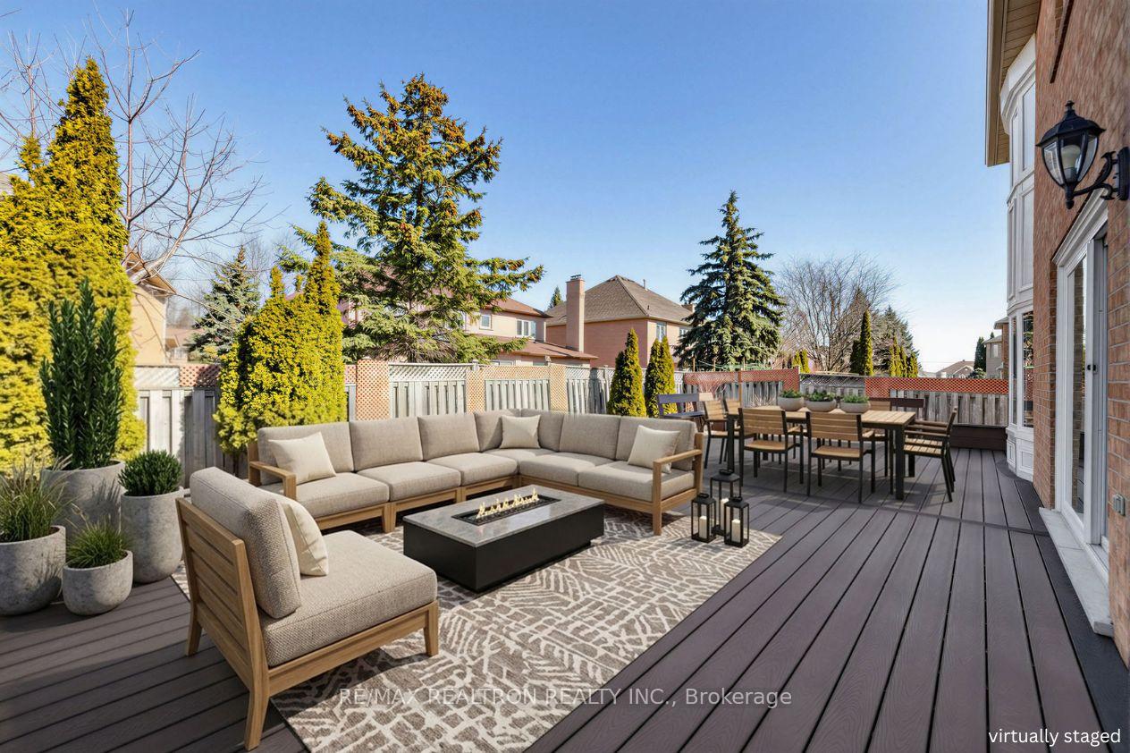 Photo 23 of 10 Macrill Road, Markham, Cachet — HOMEH