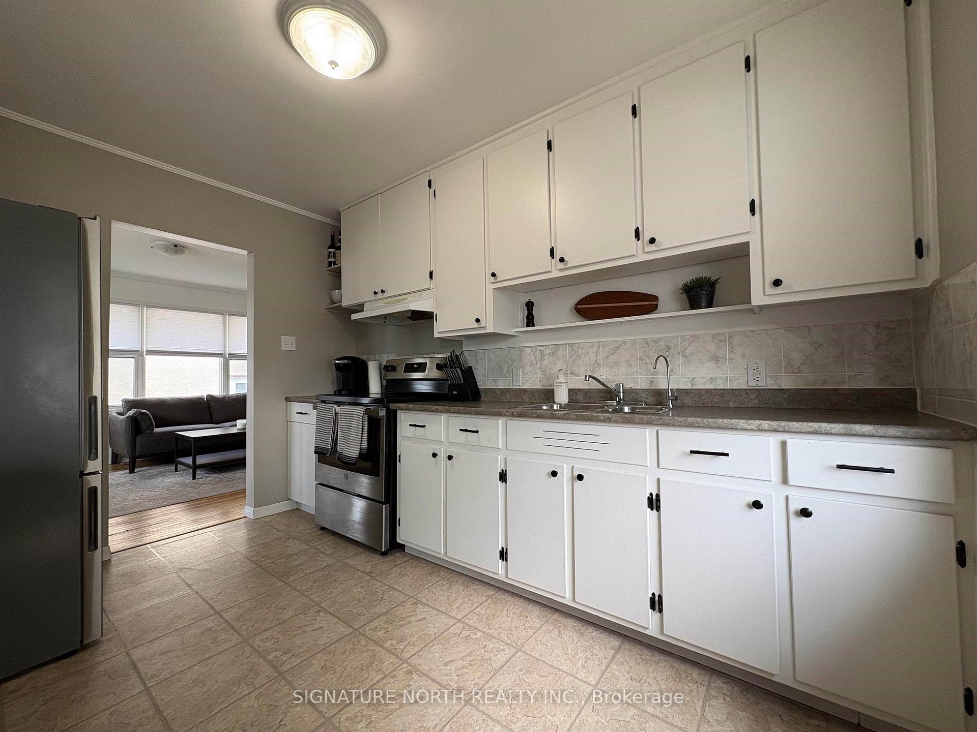 Photo 13 of 140 Christina Street E, Thunder Bay, Westfort — HOMEH