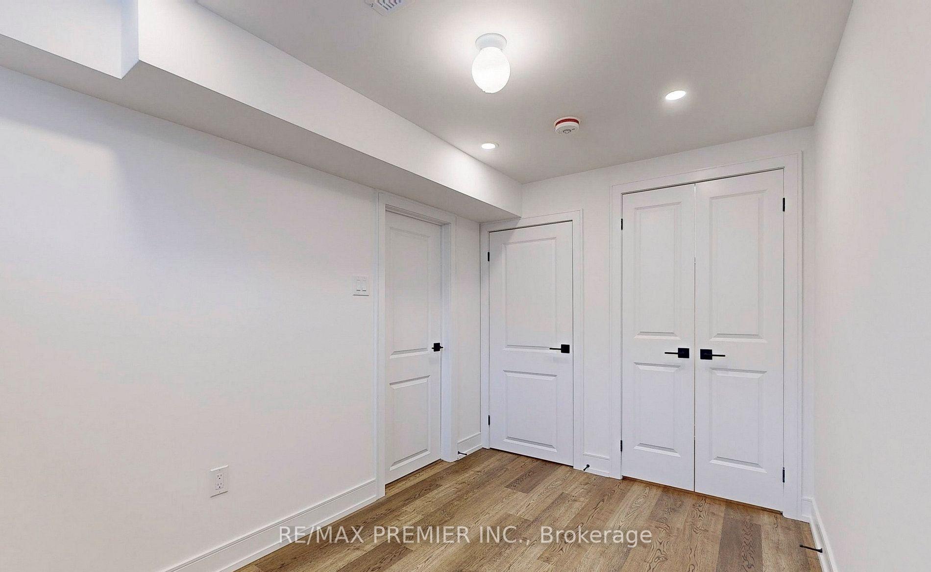 Photo 14 of Unit Lower, 208 McRoberts Avenue W, Toronto, Corso Italia-Davenport — HOMEH