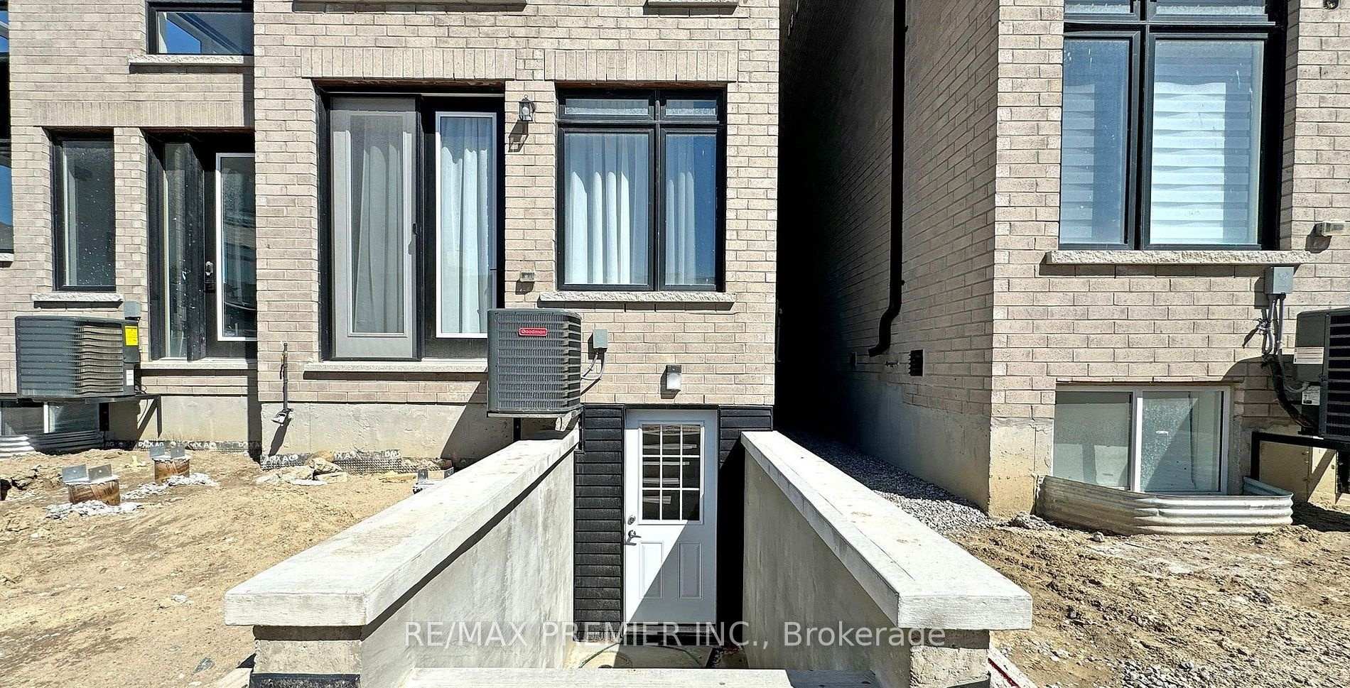 Photo 18 of Unit Lower, 208 McRoberts Avenue W, Toronto, Corso Italia-Davenport — HOMEH