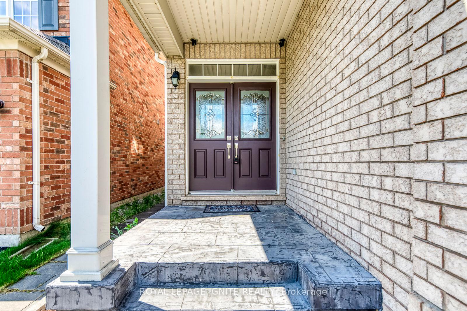 Photo 3 of 928 Philbrook Drive, Milton, Coates — HOMEH