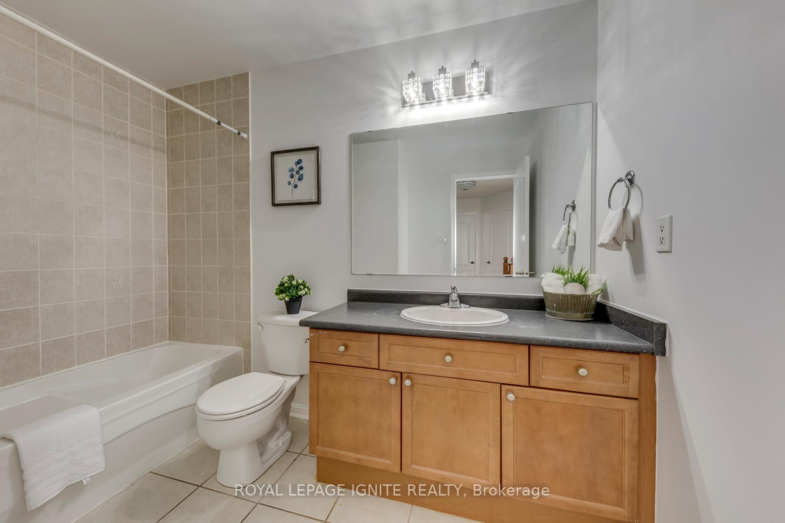 Photo 37 of 928 Philbrook Drive, Milton, Coates — HOMEH
