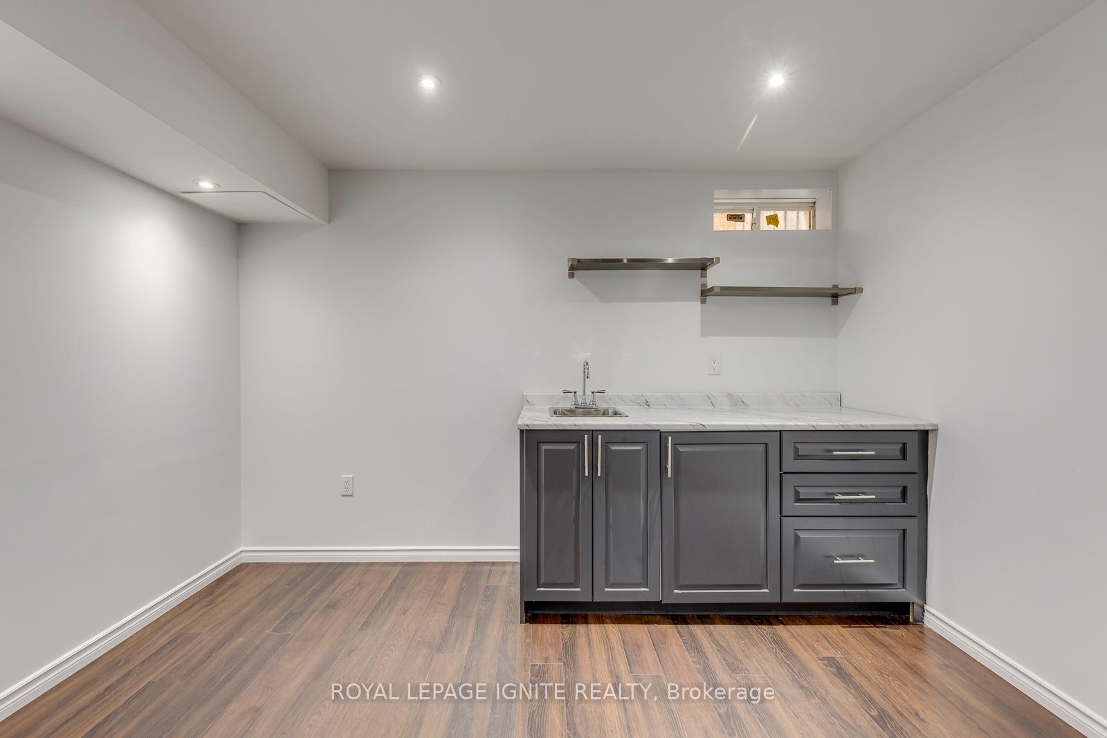Photo 45 of 928 Philbrook Drive, Milton, Coates — HOMEH