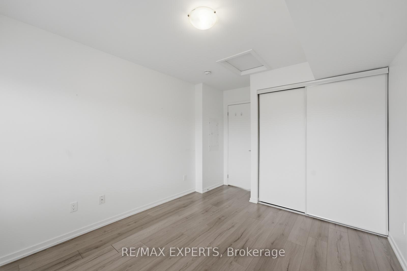 Photo 23 of Unit E09, 26 Bruce Street, Vaughan, East Woodbridge — HOMEH