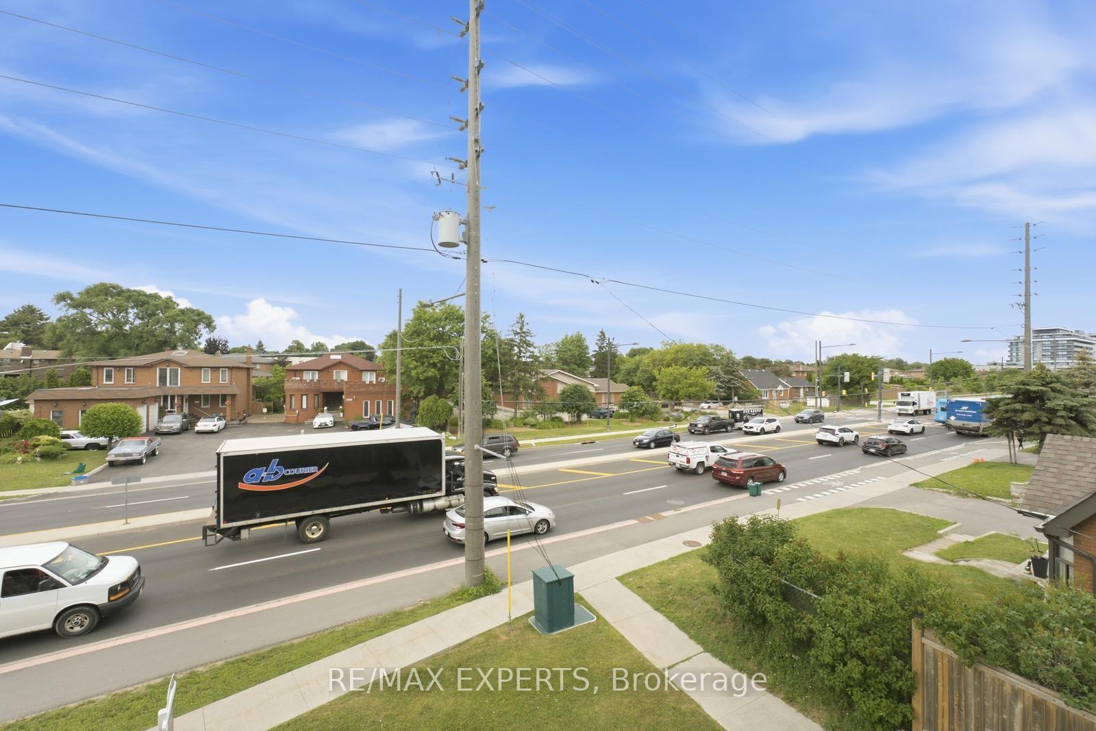 Photo 27 of Unit E09, 26 Bruce Street, Vaughan, East Woodbridge — HOMEH
