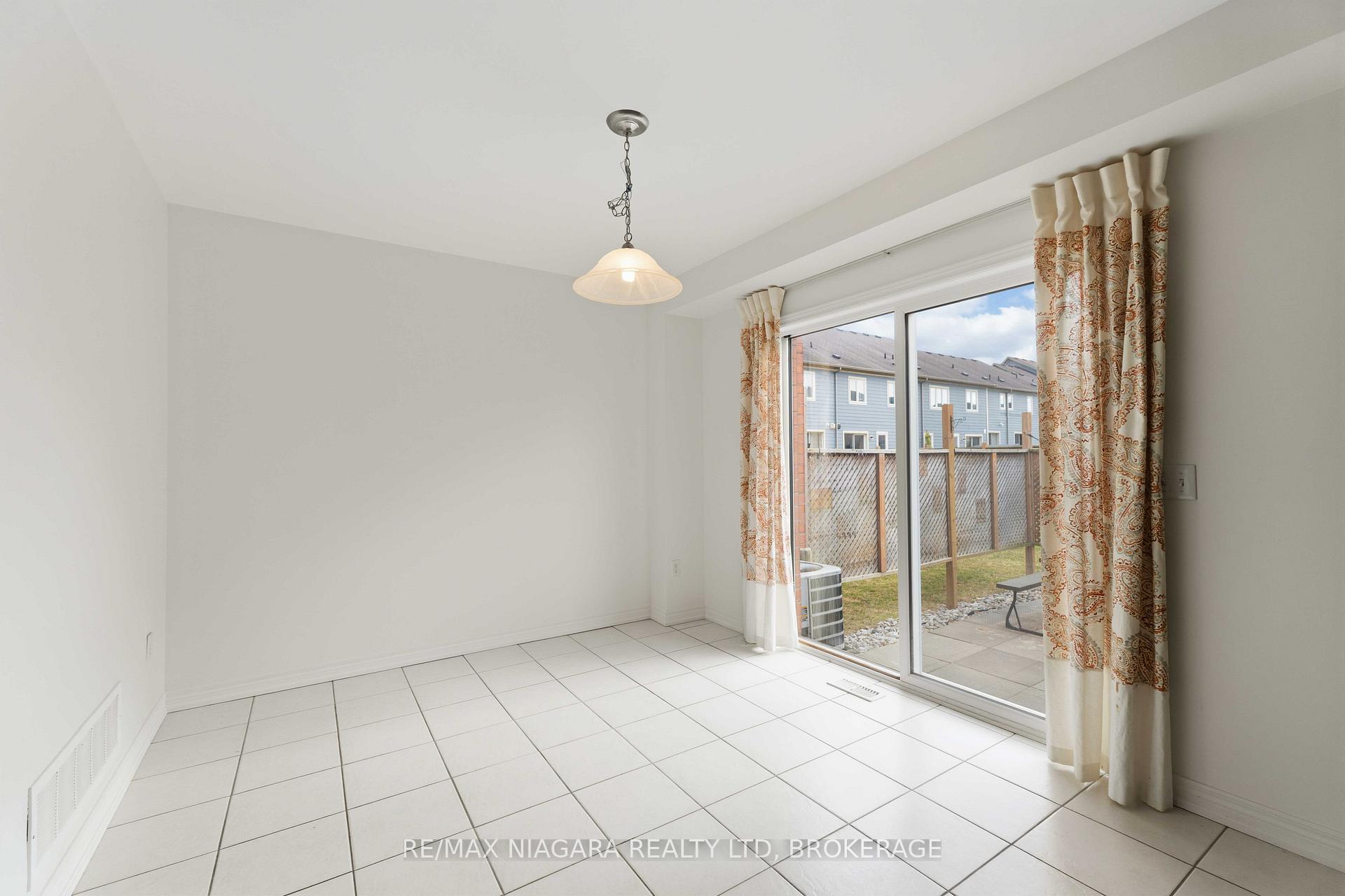 Photo 6 of 48 Juneberry Road, Thorold, Confederation Heights — HOMEH