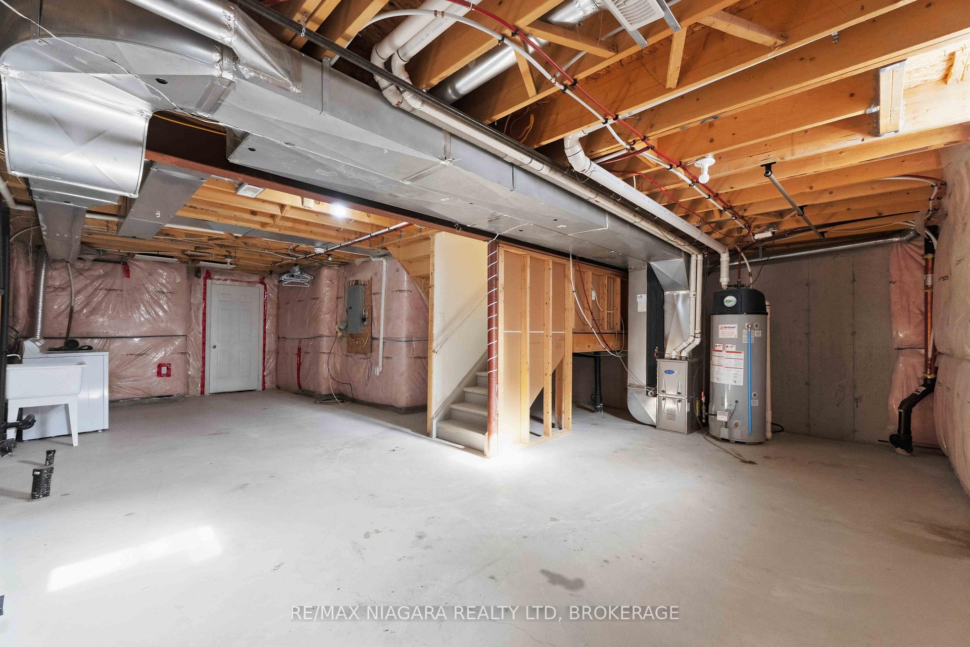 Photo 17 of 48 Juneberry Road, Thorold, Confederation Heights — HOMEH