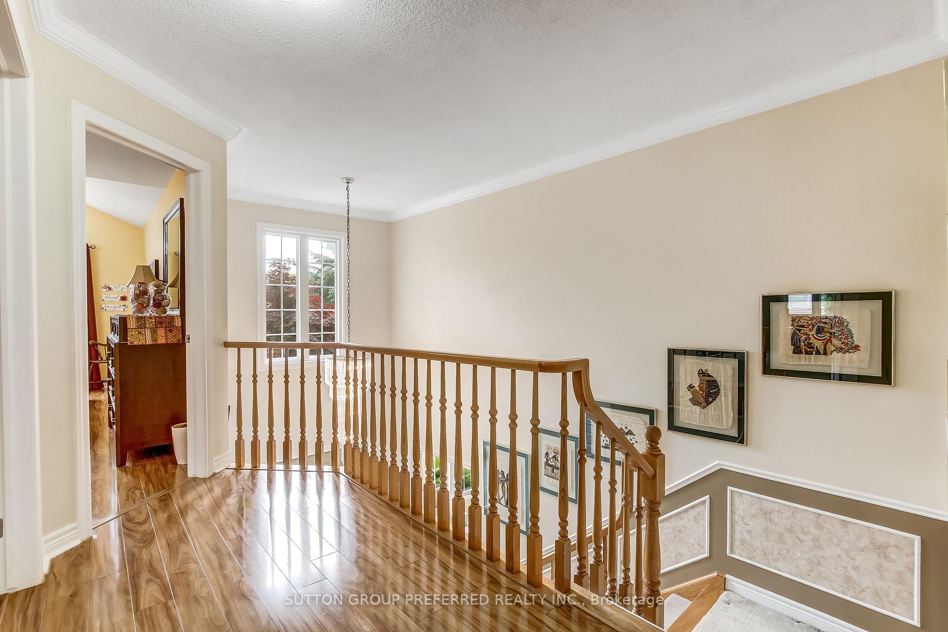 Photo 19 of 462 Ambleside Drive, London, North A — HOMEH