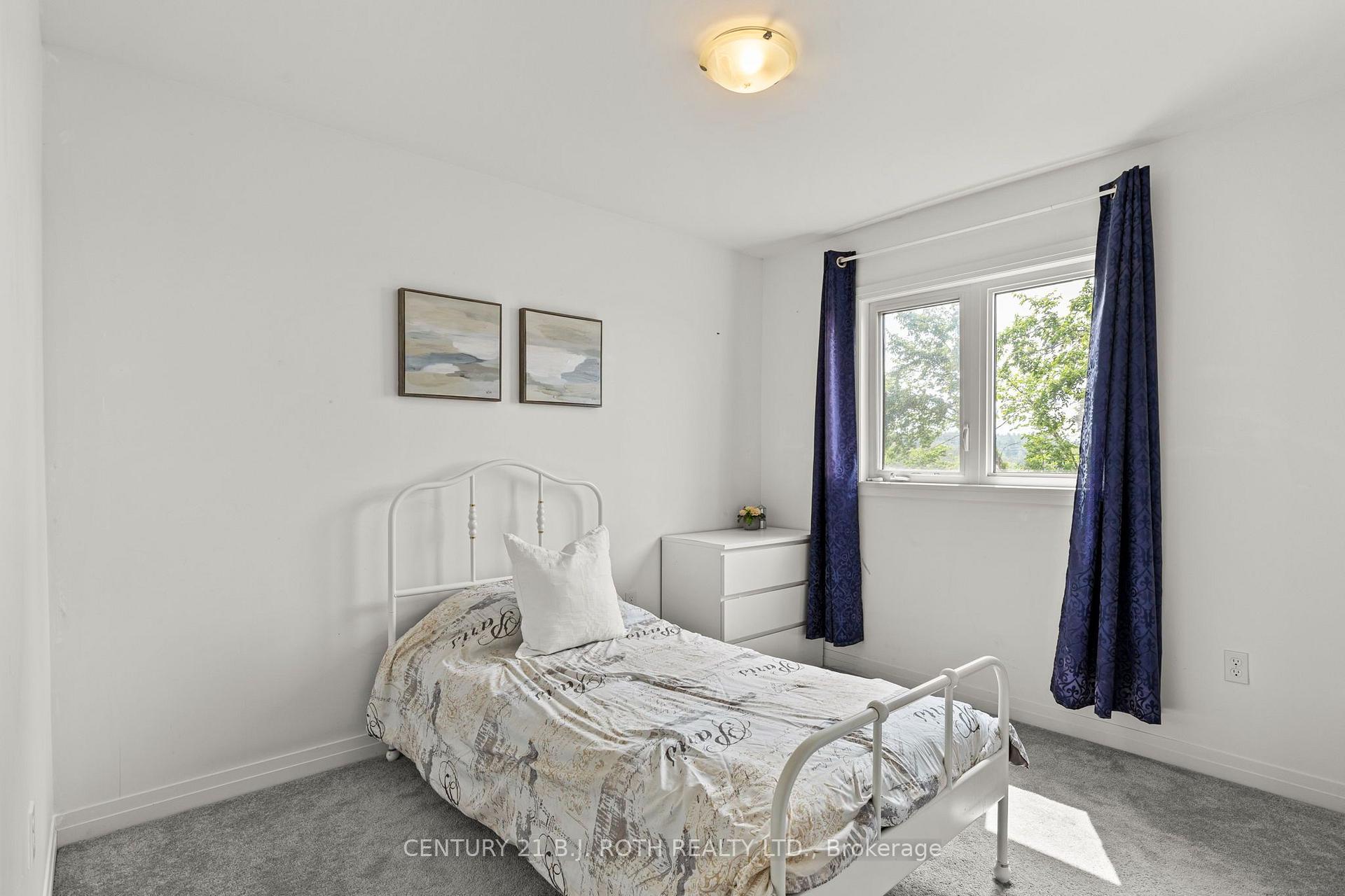 Photo 19 of 24 Brown Bear Street, Barrie, Rural Barrie Southwest — HOMEH
