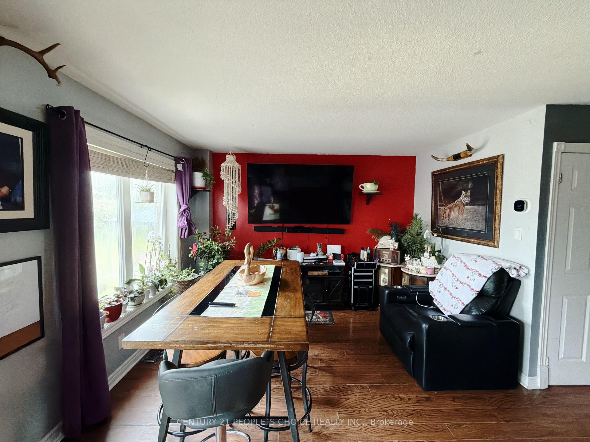 Photo 12 of 66 Michael Crescent, Barrie, East Bayfield — HOMEH