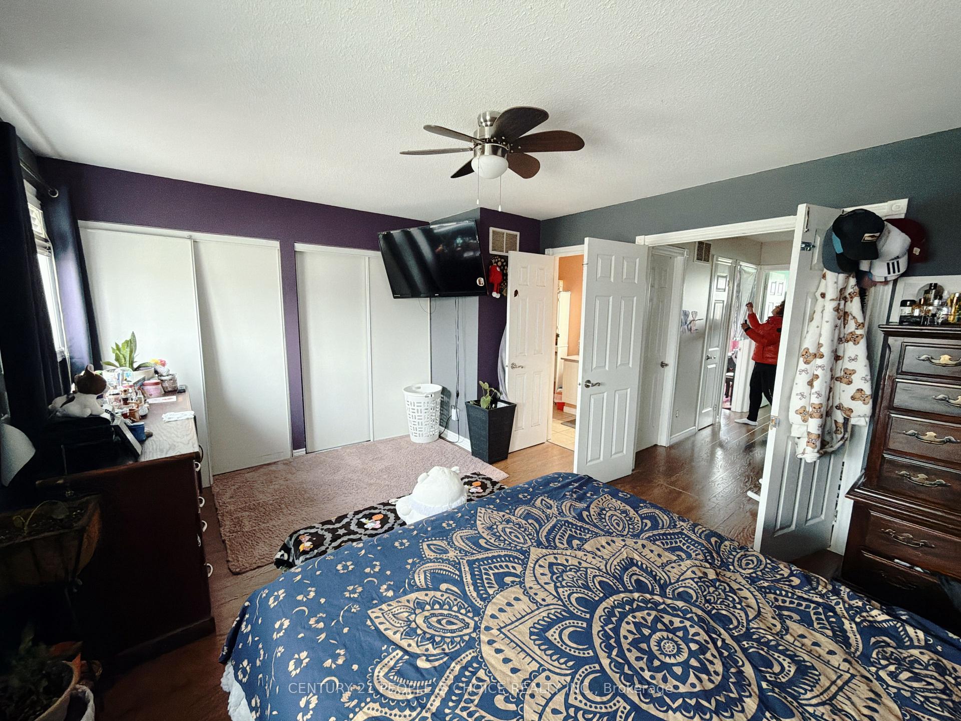 Photo 23 of 66 Michael Crescent, Barrie, East Bayfield — HOMEH