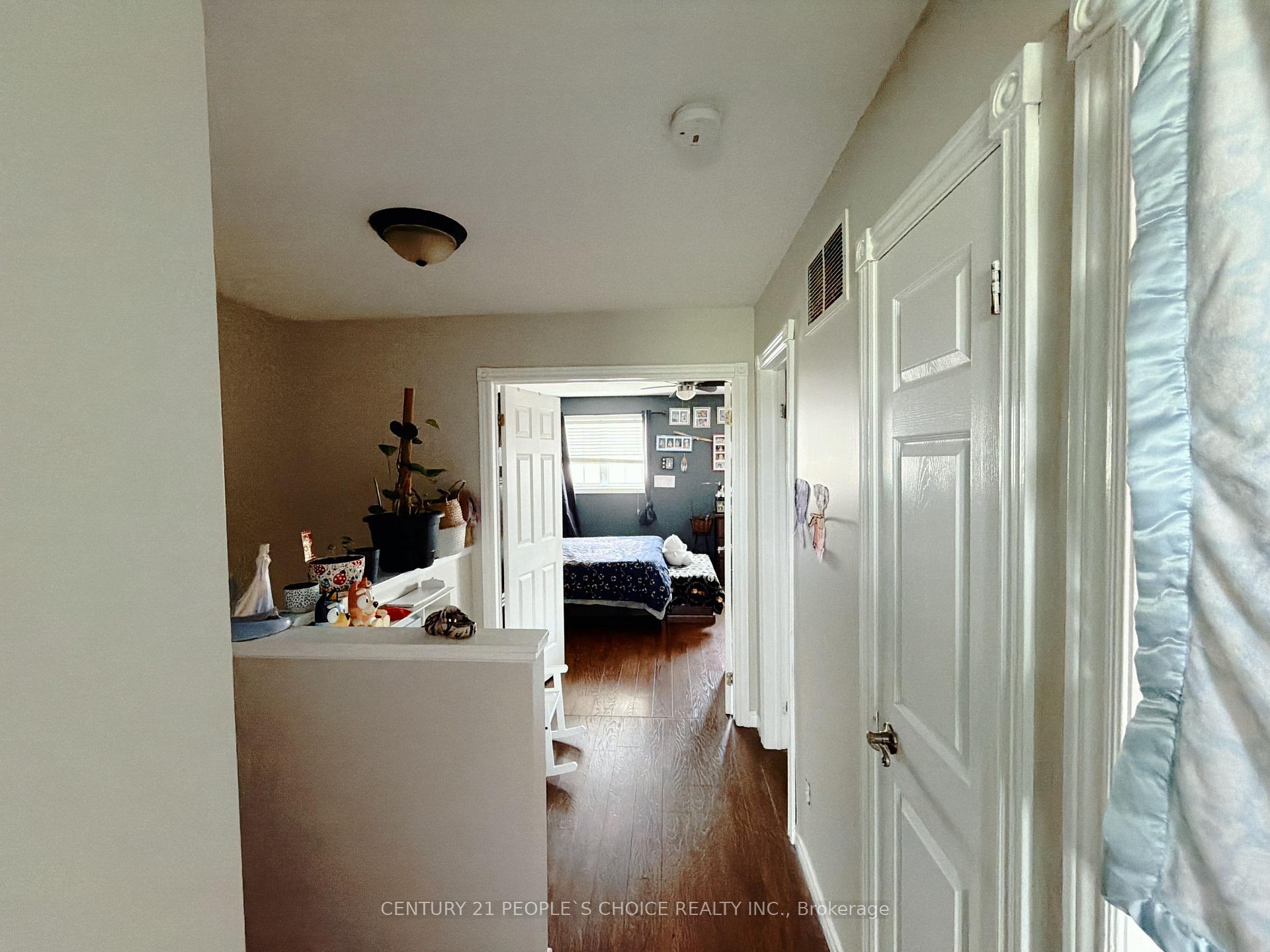 Photo 33 of 66 Michael Crescent, Barrie, East Bayfield — HOMEH