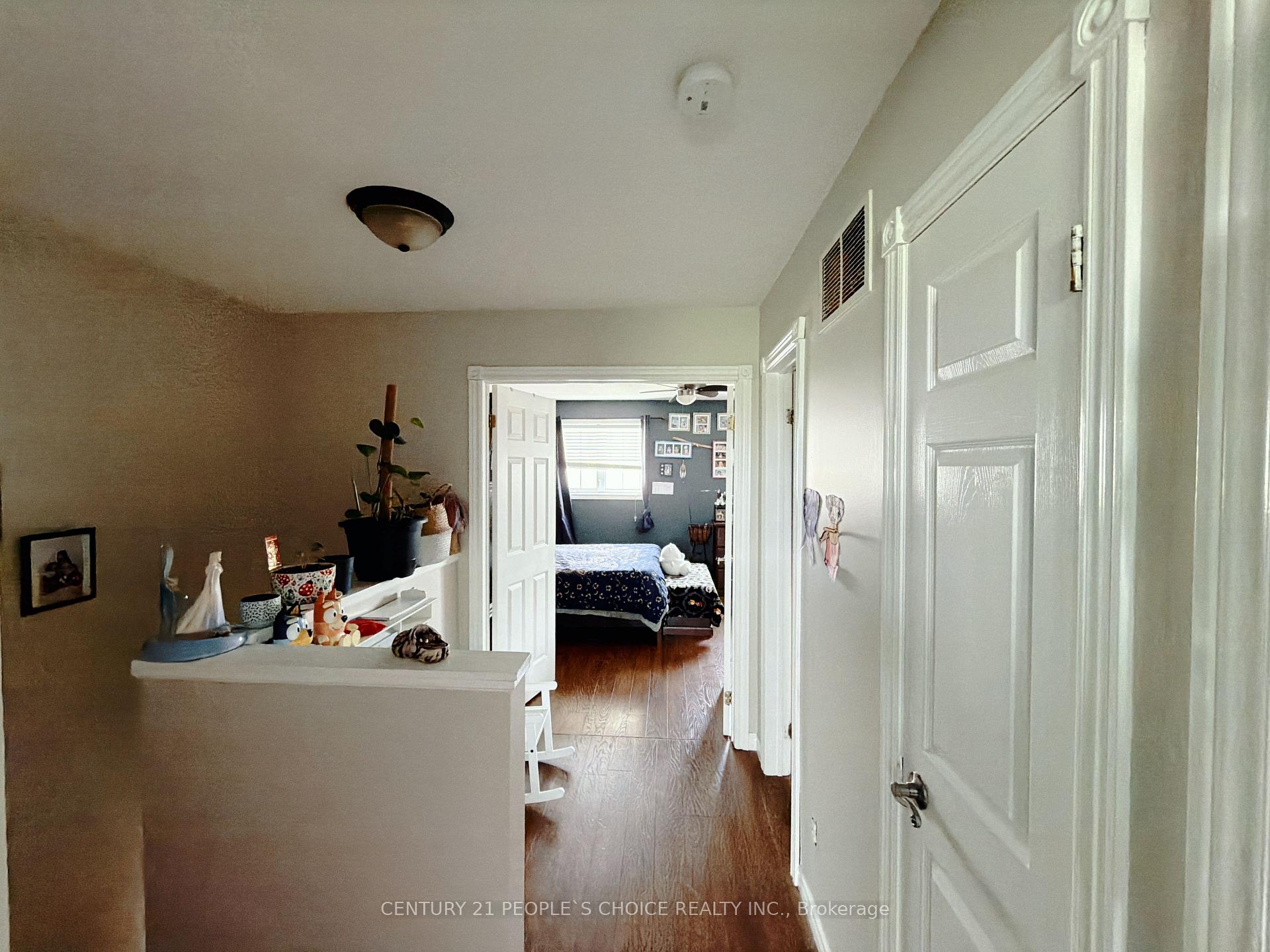 Photo 34 of 66 Michael Crescent, Barrie, East Bayfield — HOMEH