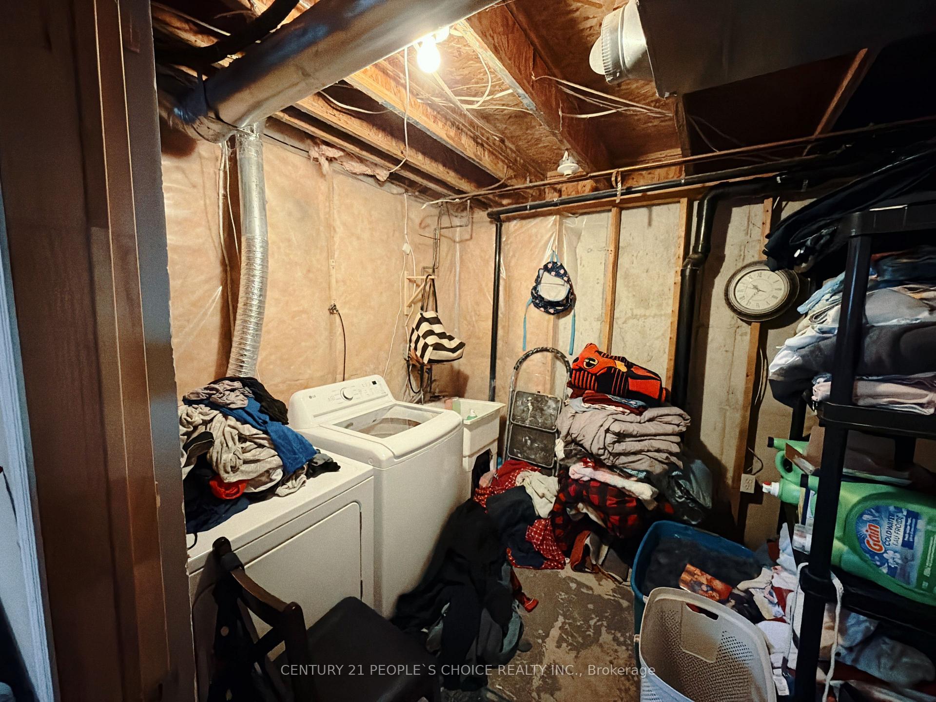 Photo 36 of 66 Michael Crescent, Barrie, East Bayfield — HOMEH
