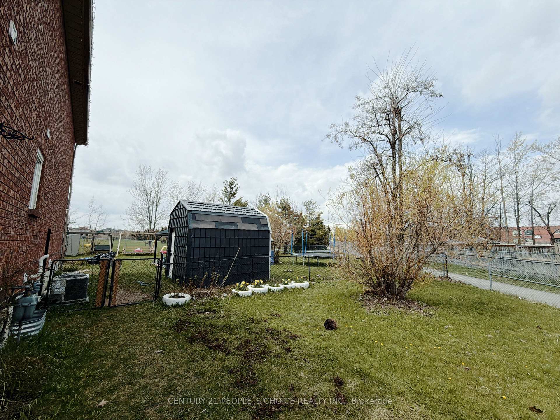 Photo 43 of 66 Michael Crescent, Barrie, East Bayfield — HOMEH