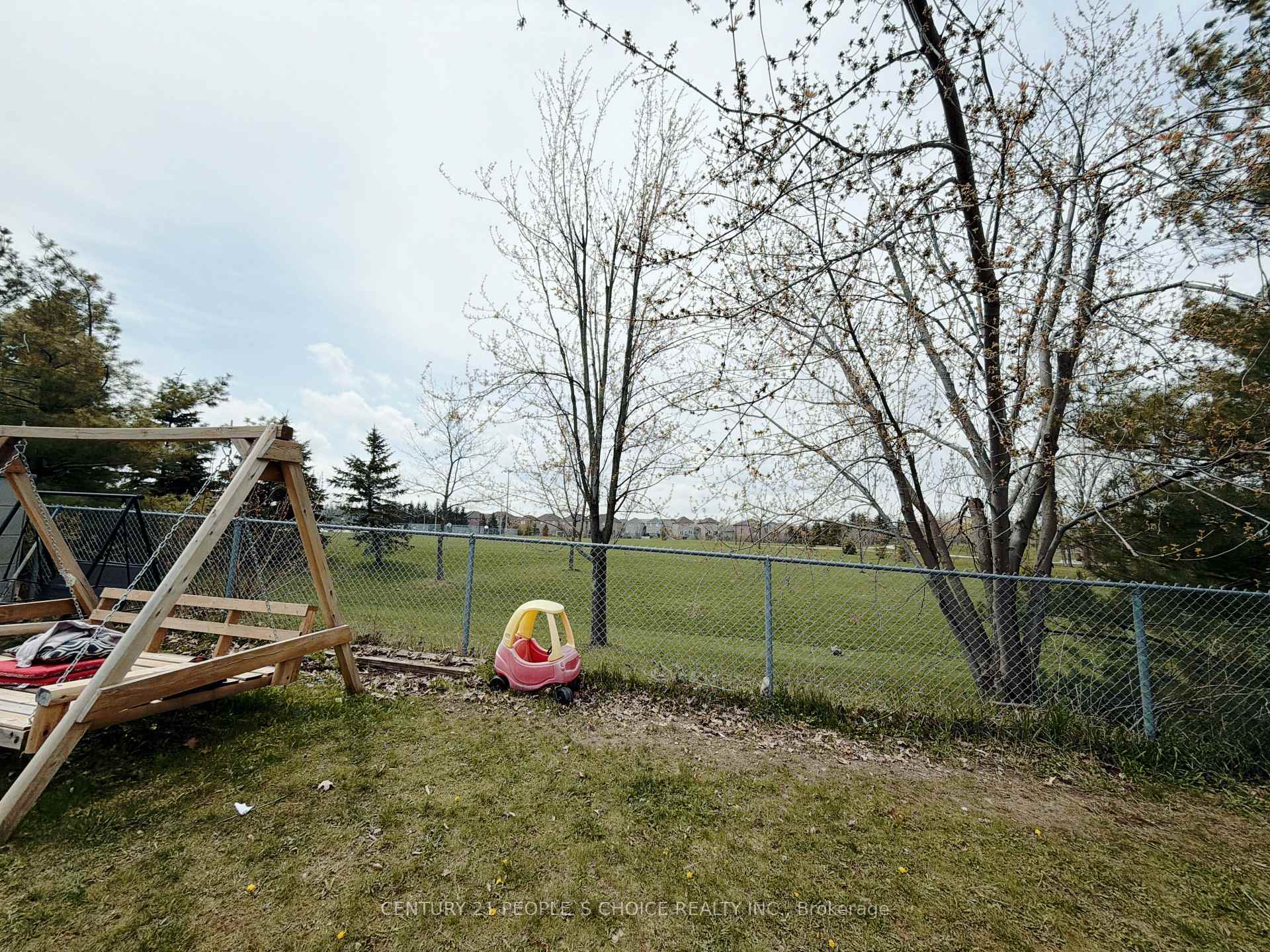 Photo 48 of 66 Michael Crescent, Barrie, East Bayfield — HOMEH