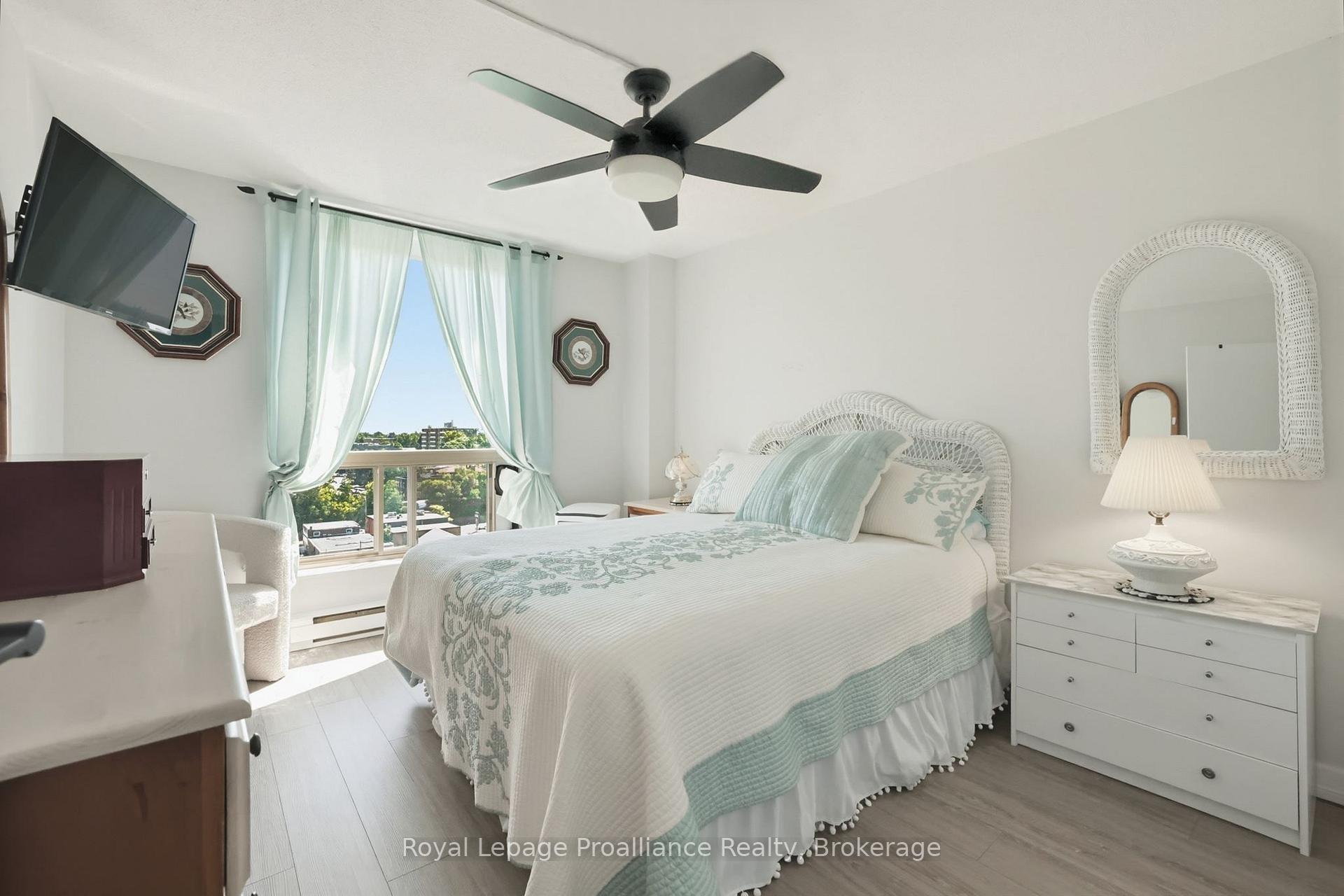Photo 27 of Unit 1205, 344 Front Street, Belleville, Belleville Ward — HOMEH