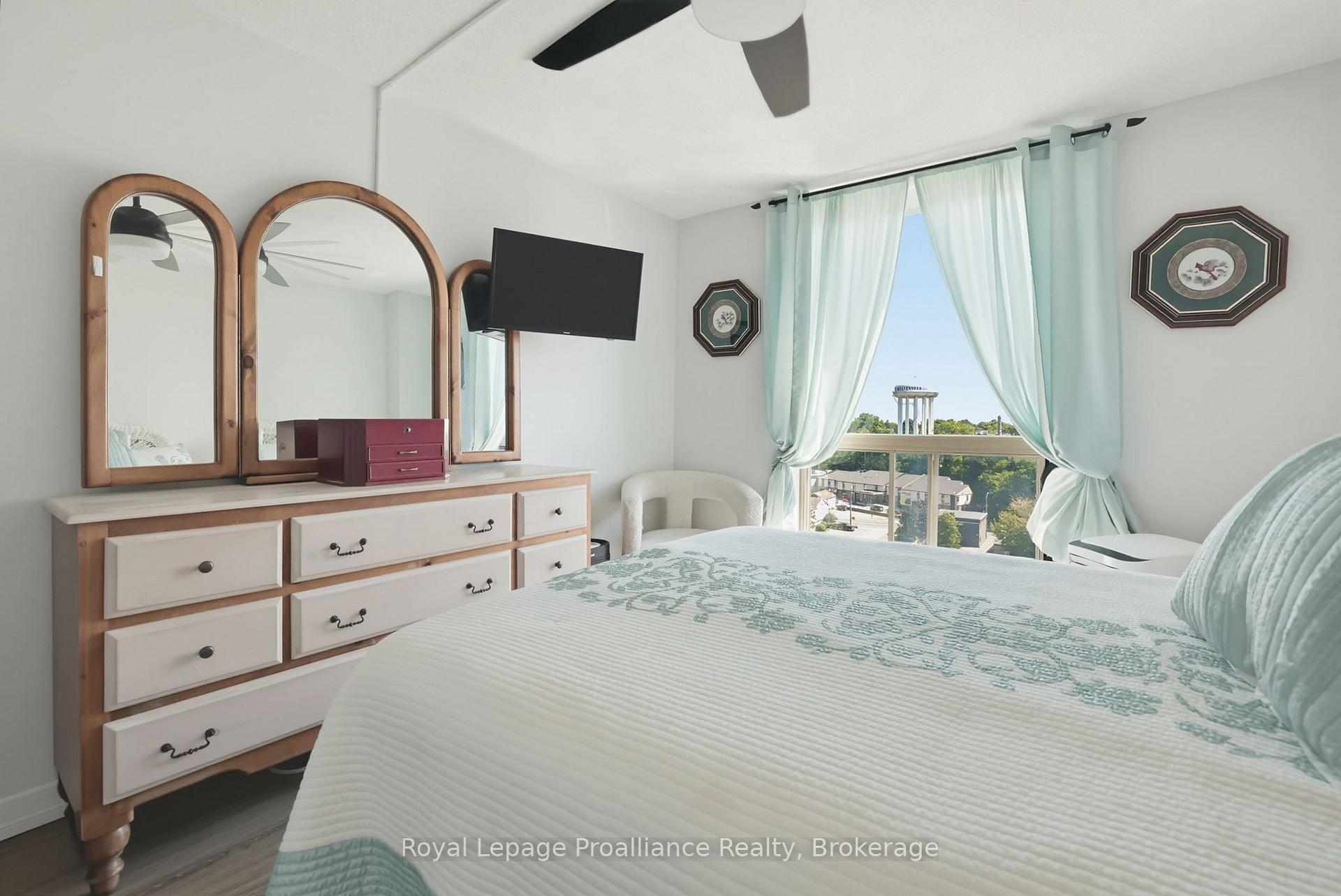 Photo 28 of Unit 1205, 344 Front Street, Belleville, Belleville Ward — HOMEH