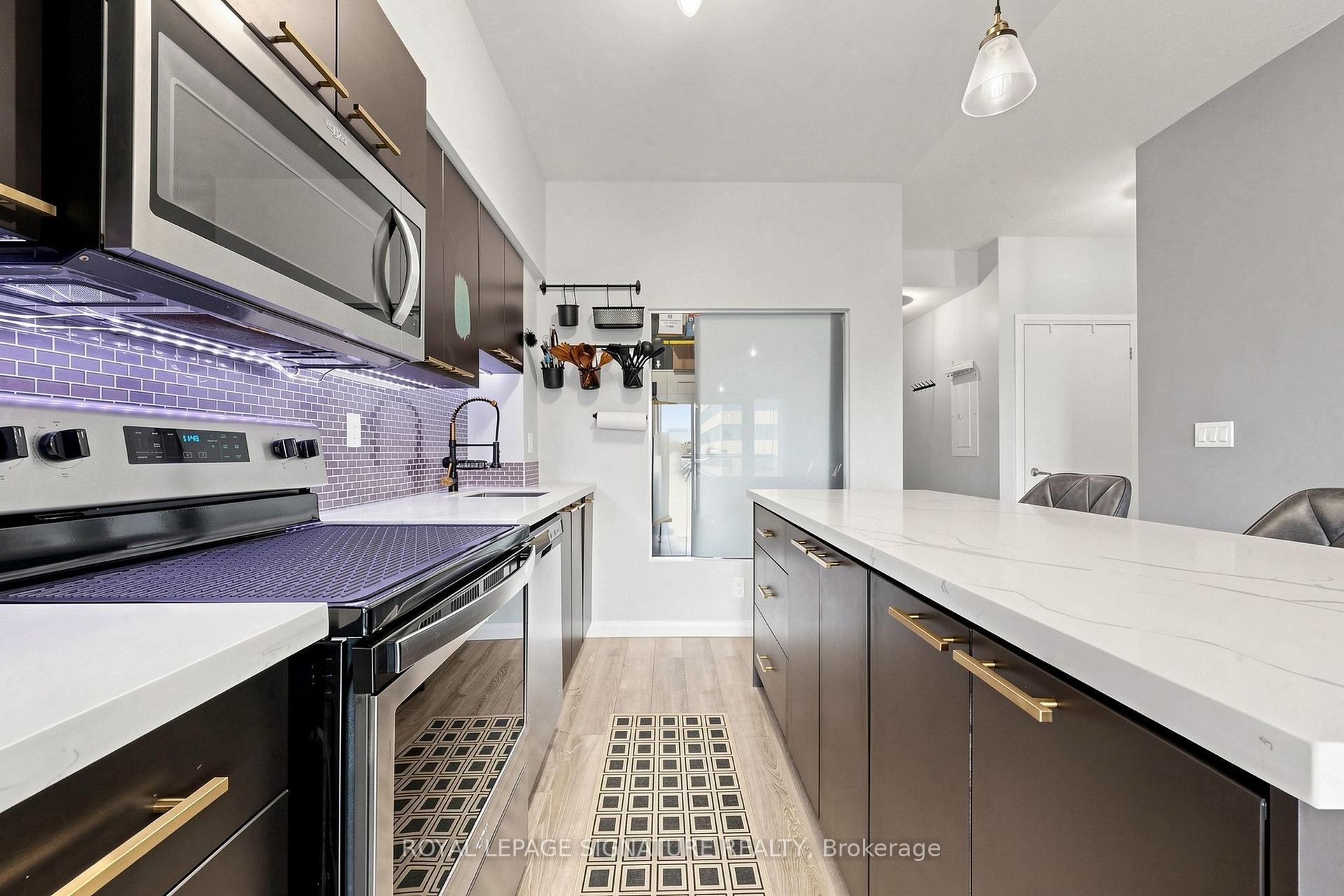 Photo 13 of Unit 208, 2150 Lawrence Avenue E, Scarborough, Wexford-Maryvale — HOMEH
