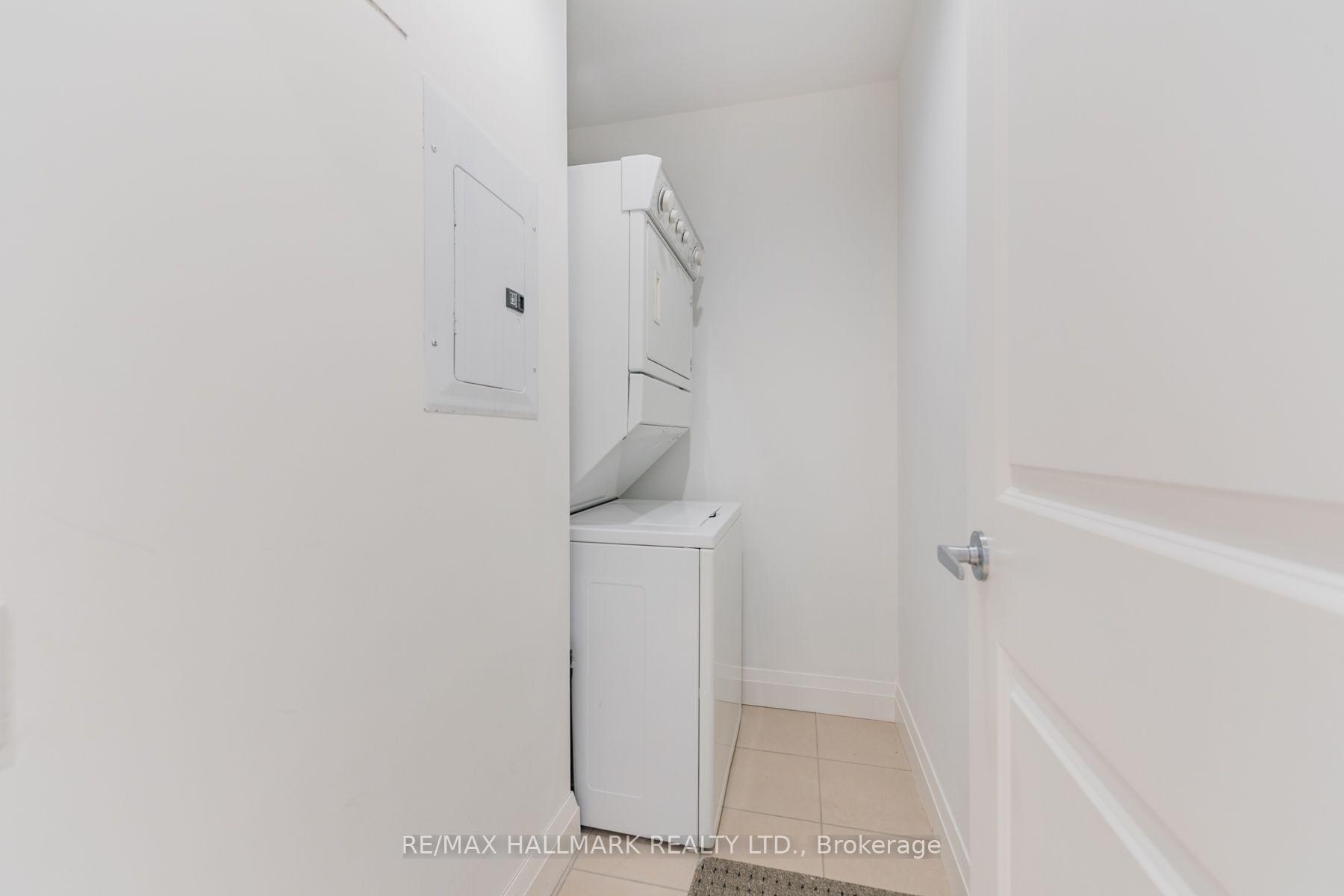 Photo 17 of Unit 502, 20 Scrivener Square, Toronto, Rosedale-Moore Park — HOMEH
