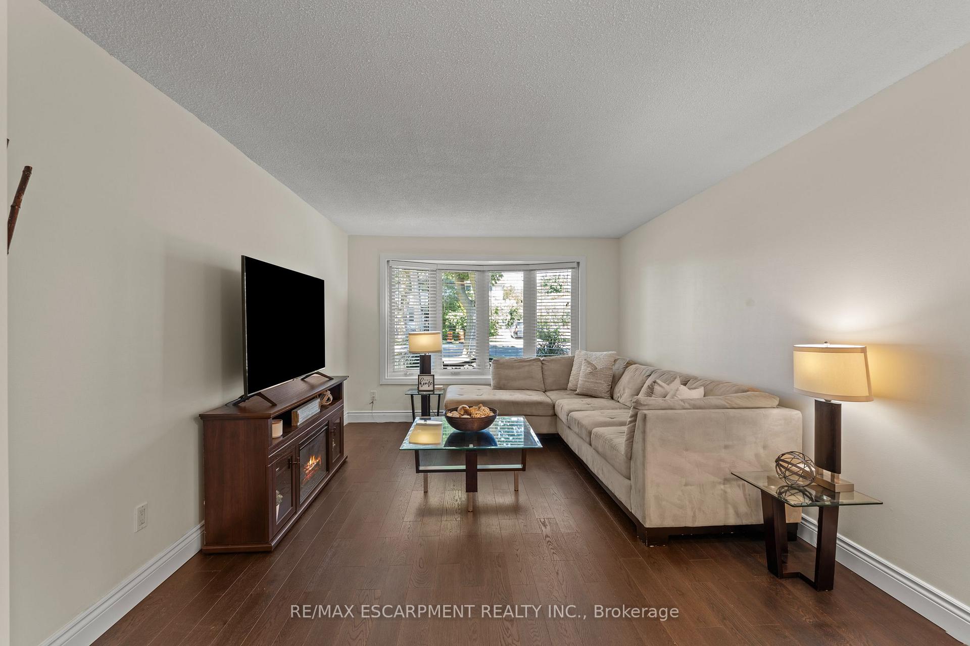 Photo 6 of 167 Berkindale Drive, Hamilton, Riverdale — HOMEH