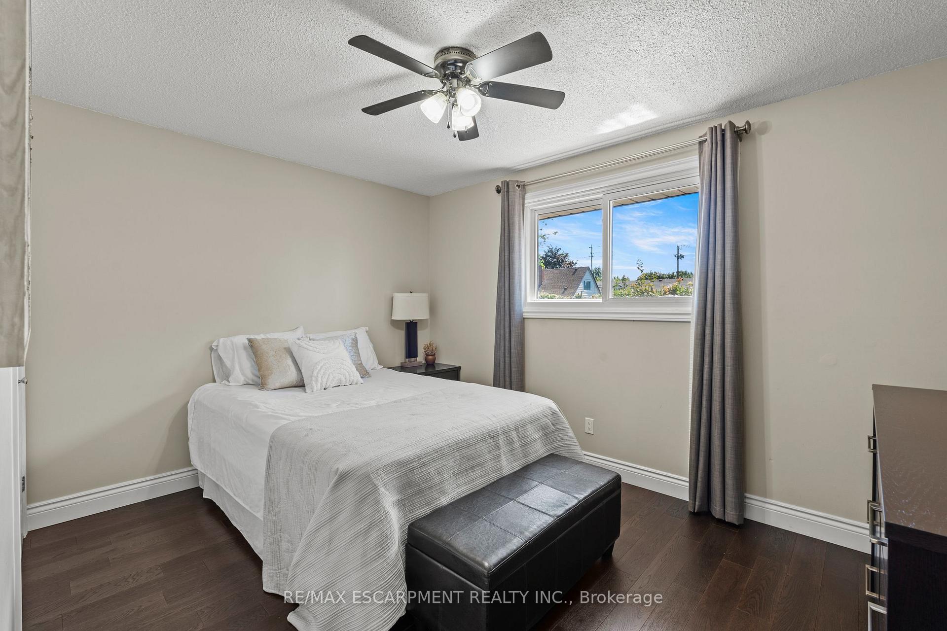 Photo 16 of 167 Berkindale Drive, Hamilton, Riverdale — HOMEH