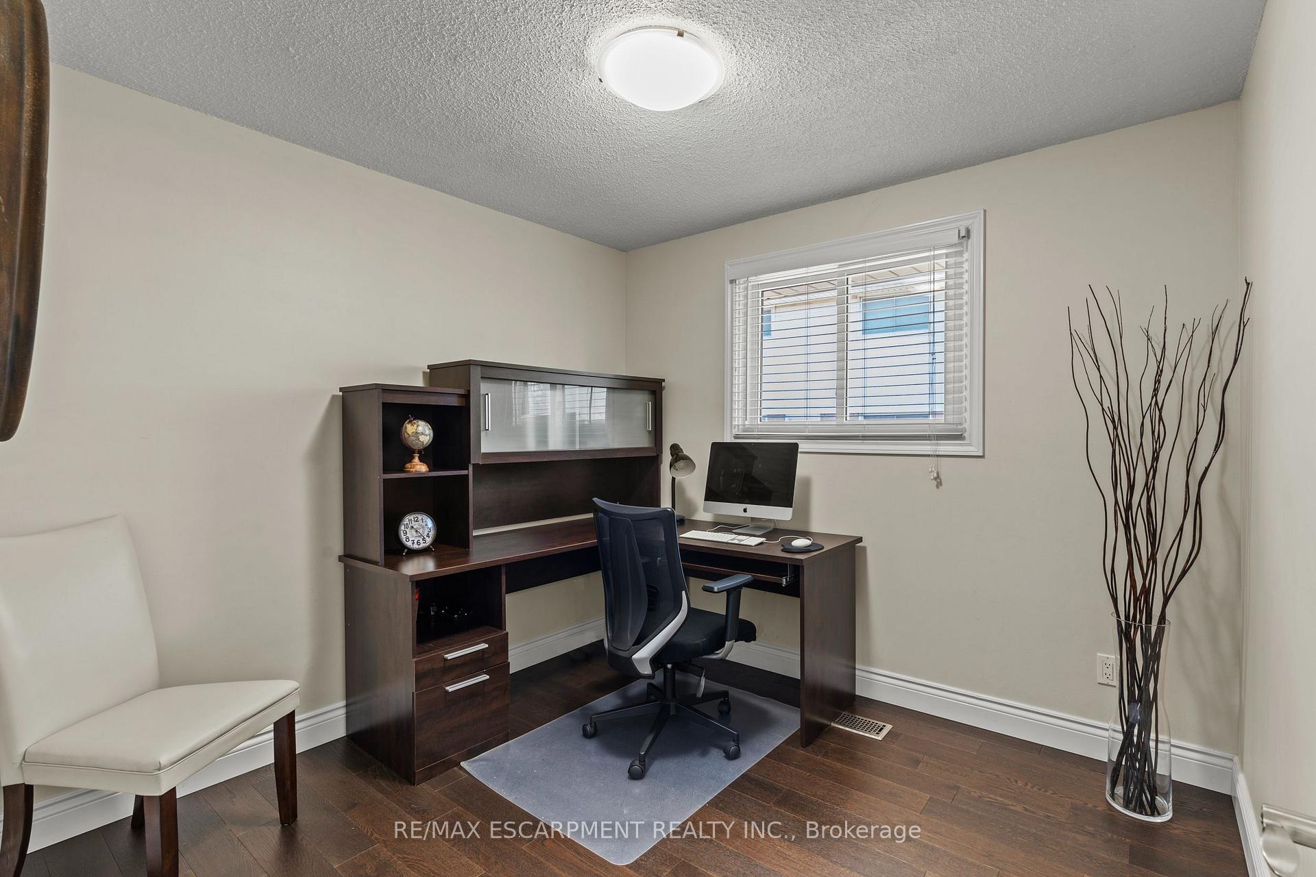 Photo 17 of 167 Berkindale Drive, Hamilton, Riverdale — HOMEH