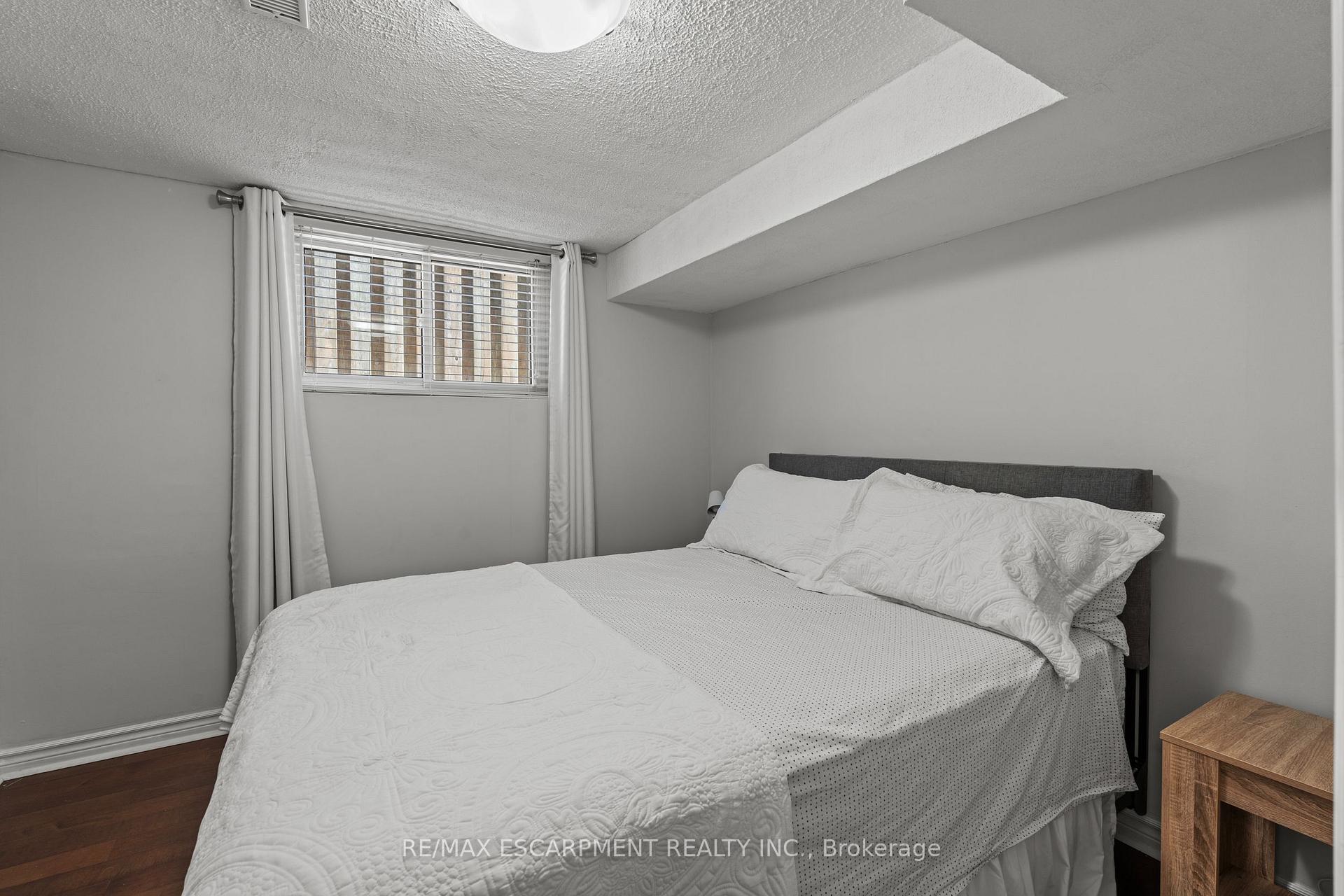 Photo 28 of 167 Berkindale Drive, Hamilton, Riverdale — HOMEH