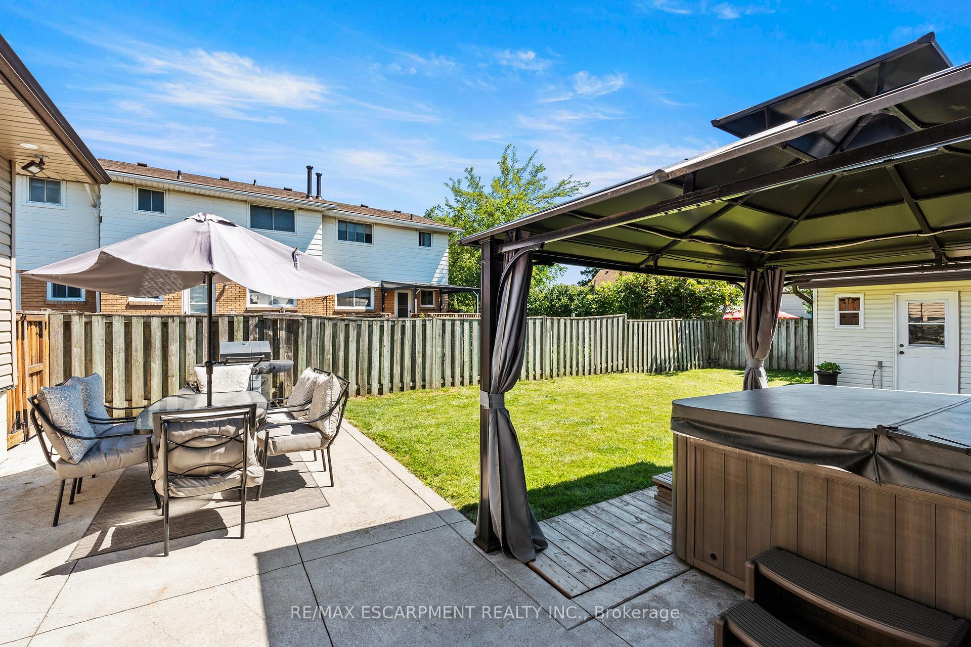 Photo 33 of 167 Berkindale Drive, Hamilton, Riverdale — HOMEH