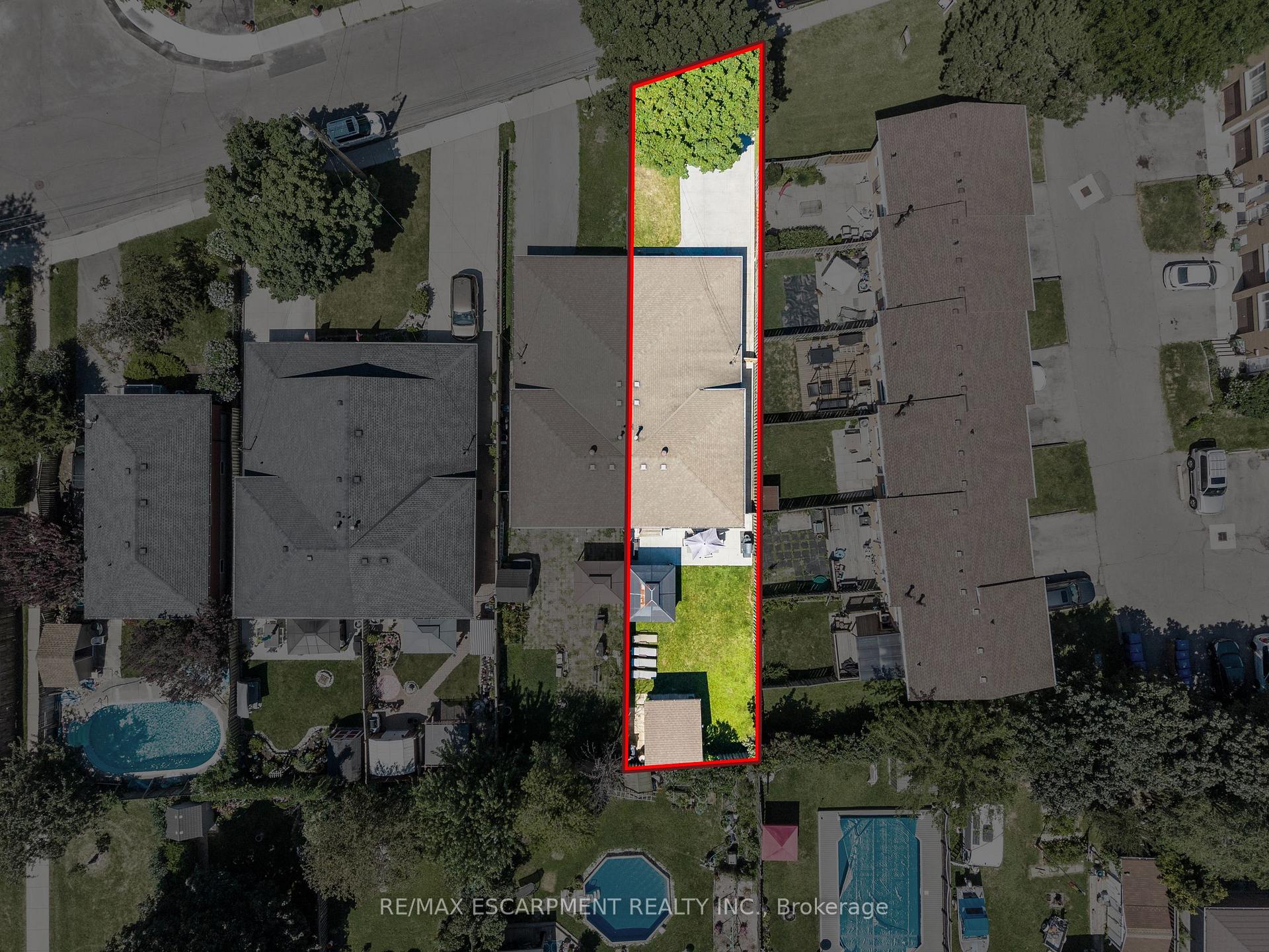 Photo 39 of 167 Berkindale Drive, Hamilton, Riverdale — HOMEH