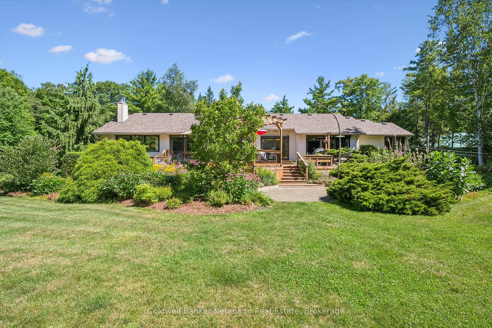 Photo 29 of 4676 Concession 11 Road, Puslinch, Rural Puslinch East — HOMEH