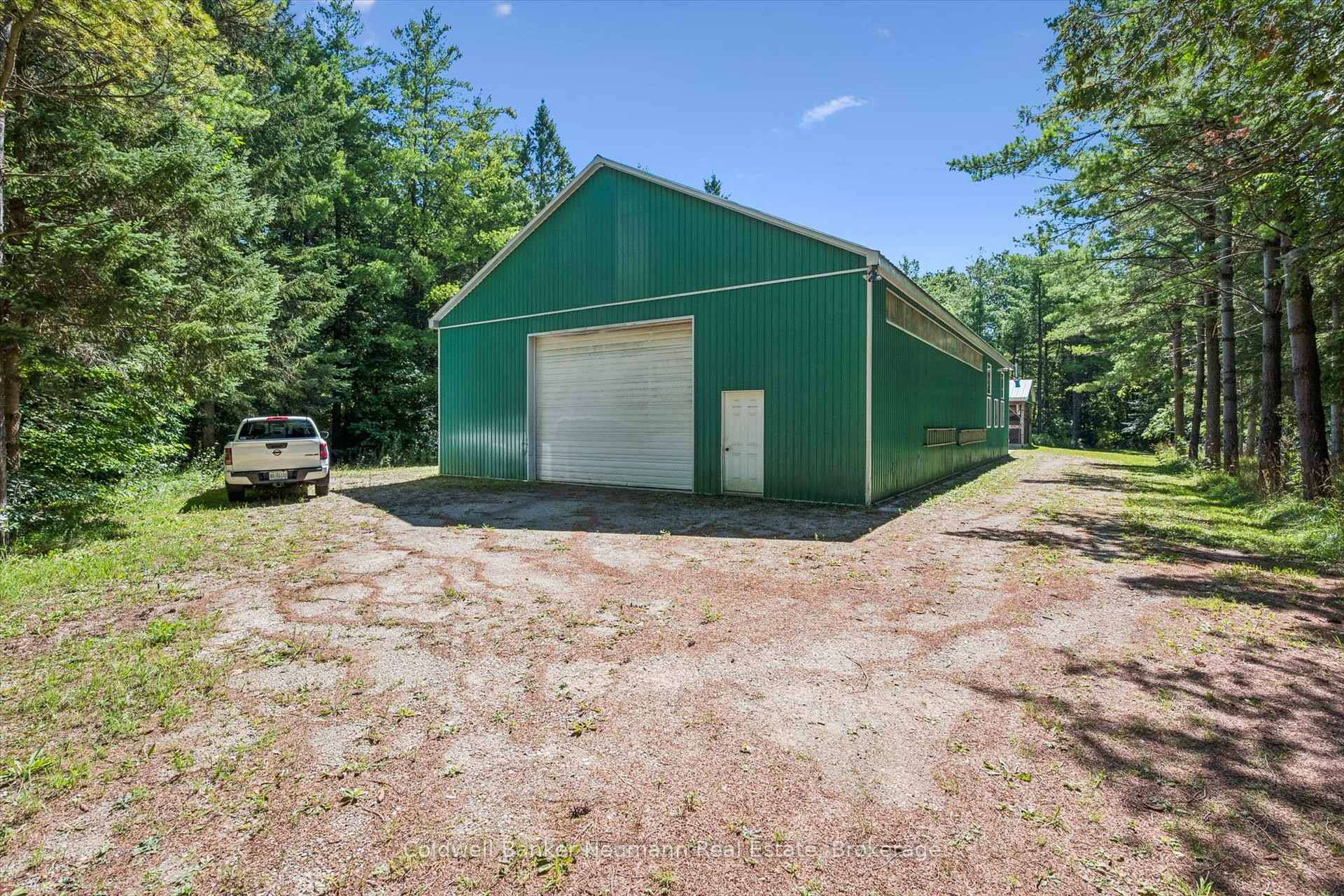 Photo 37 of 4676 Concession 11 Road, Puslinch, Rural Puslinch East — HOMEH