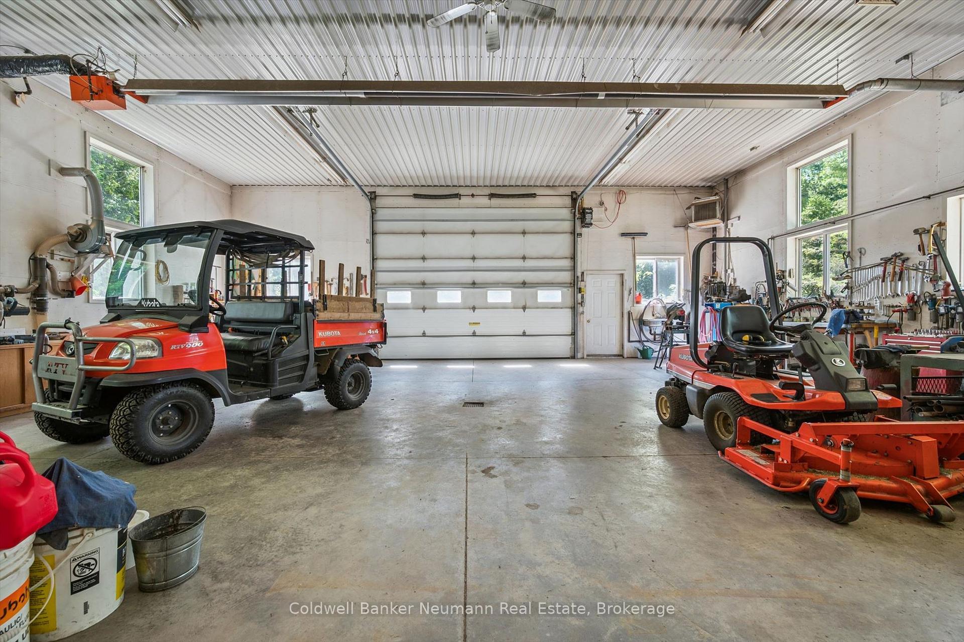 Photo 40 of 4676 Concession 11 Road, Puslinch, Rural Puslinch East — HOMEH