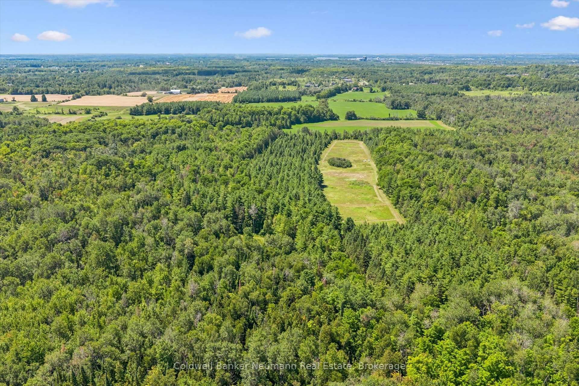 Photo 45 of 4676 Concession 11 Road, Puslinch, Rural Puslinch East — HOMEH