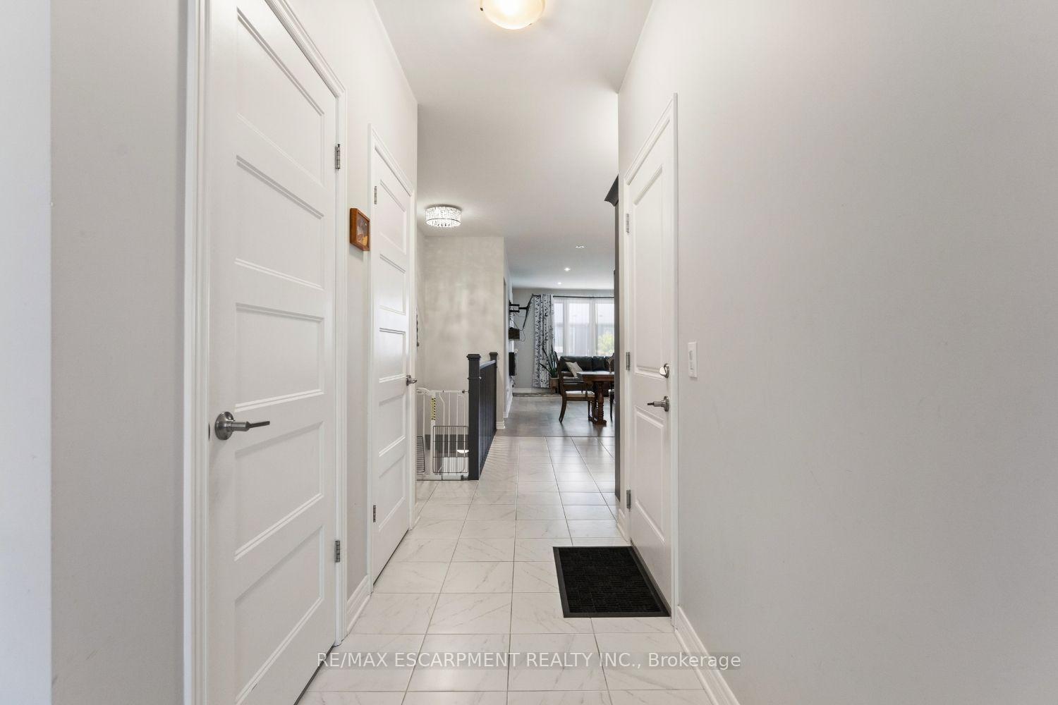 Photo 7 of 60 Andrew Lane, Thorold, Hurricane/Merrittville — HOMEH