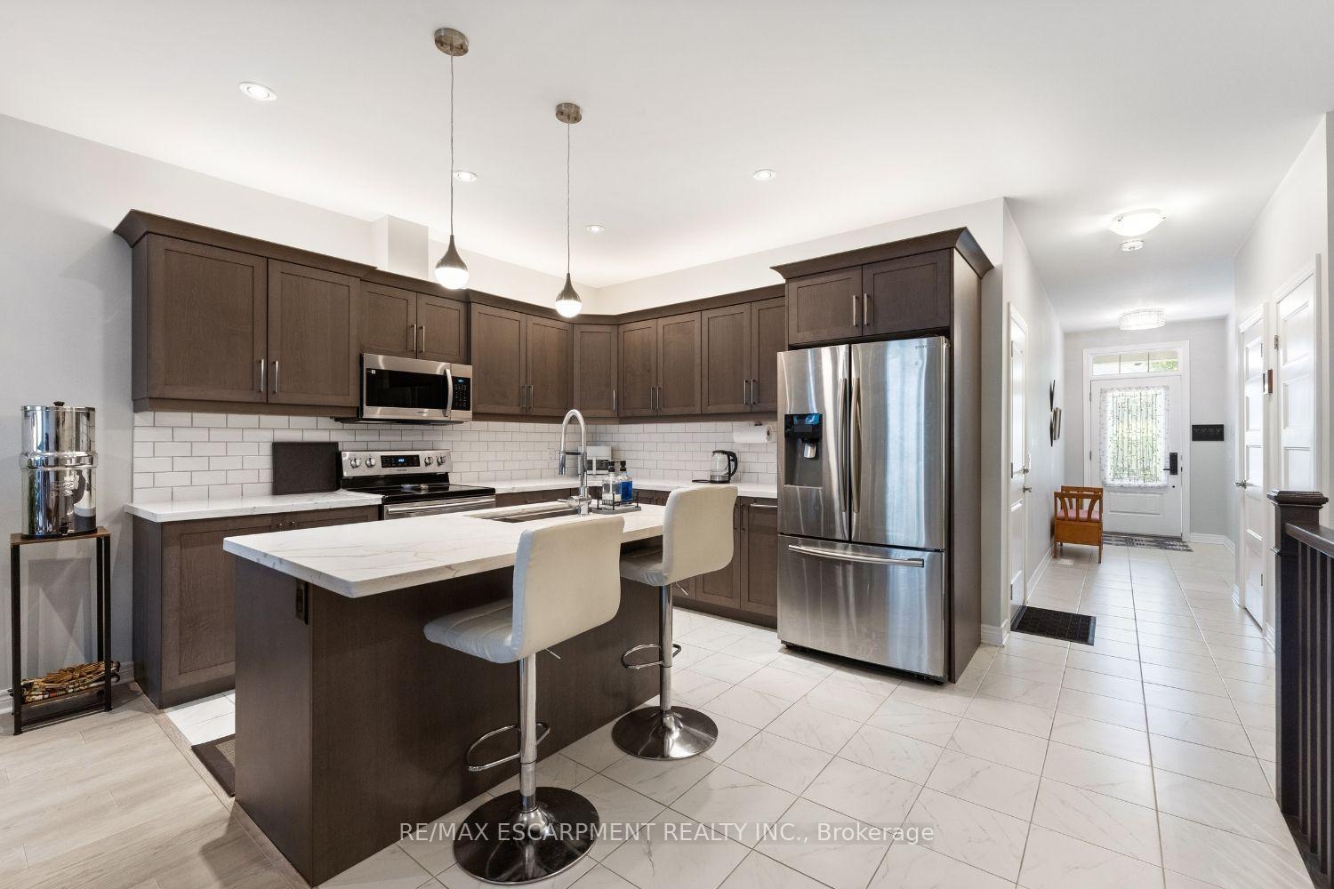 Photo 9 of 60 Andrew Lane, Thorold, Hurricane/Merrittville — HOMEH