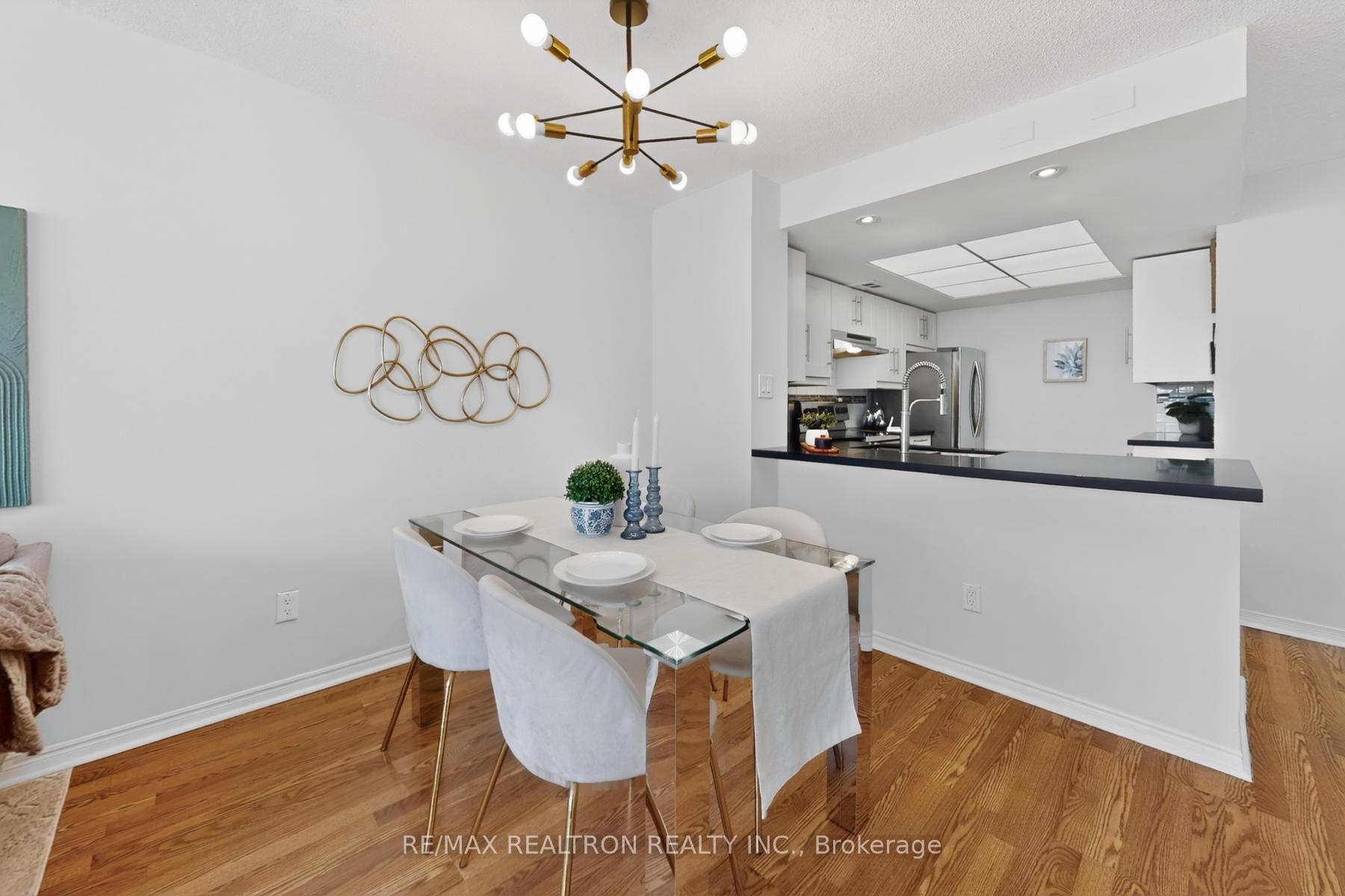 Photo 9 of Unit 410, 5765 Yonge Street, North York, Newtonbrook East — HOMEH