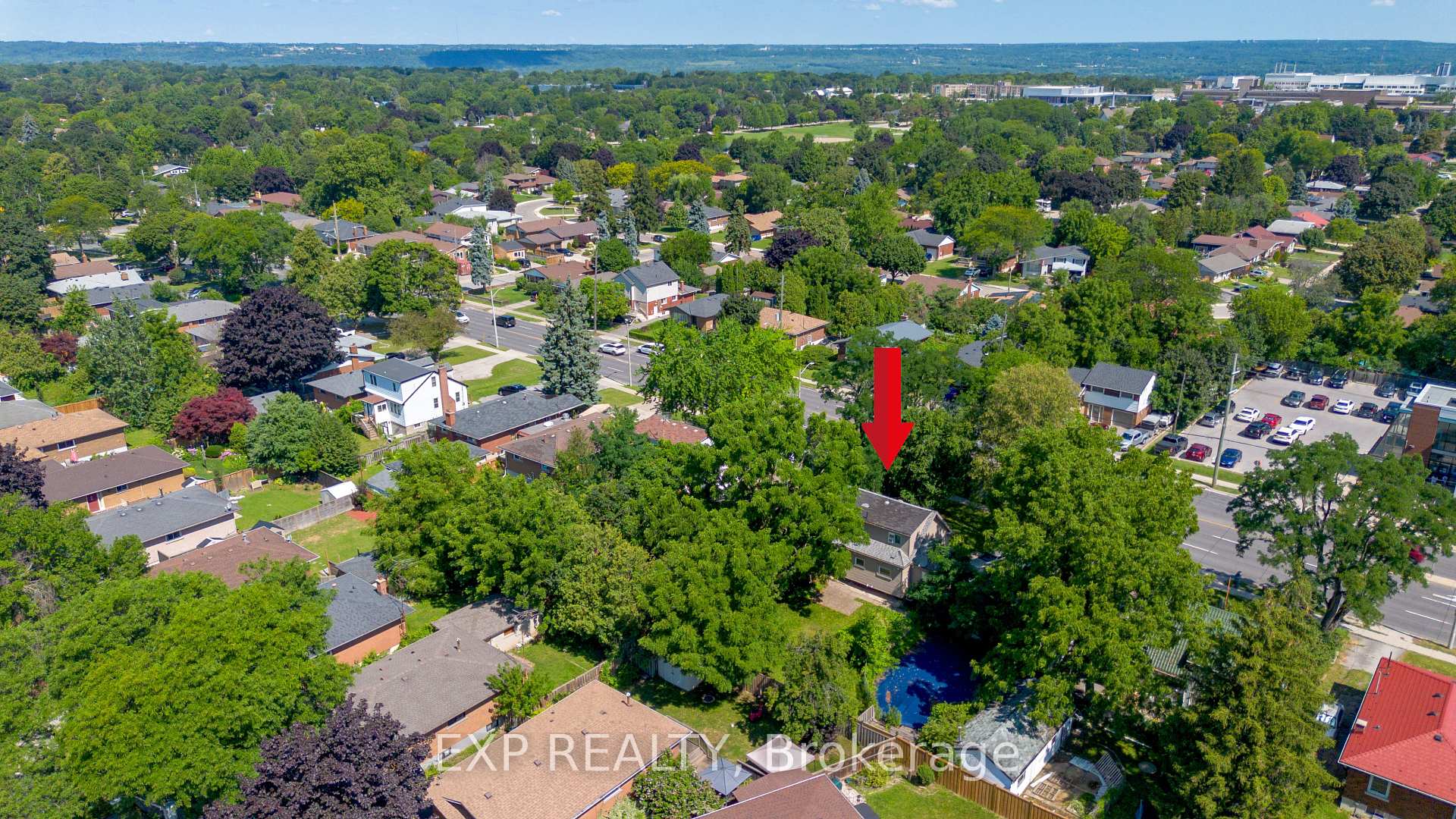 Photo 24 of 99 Mohawk Road W, Hamilton, Rolston — HOMEH
