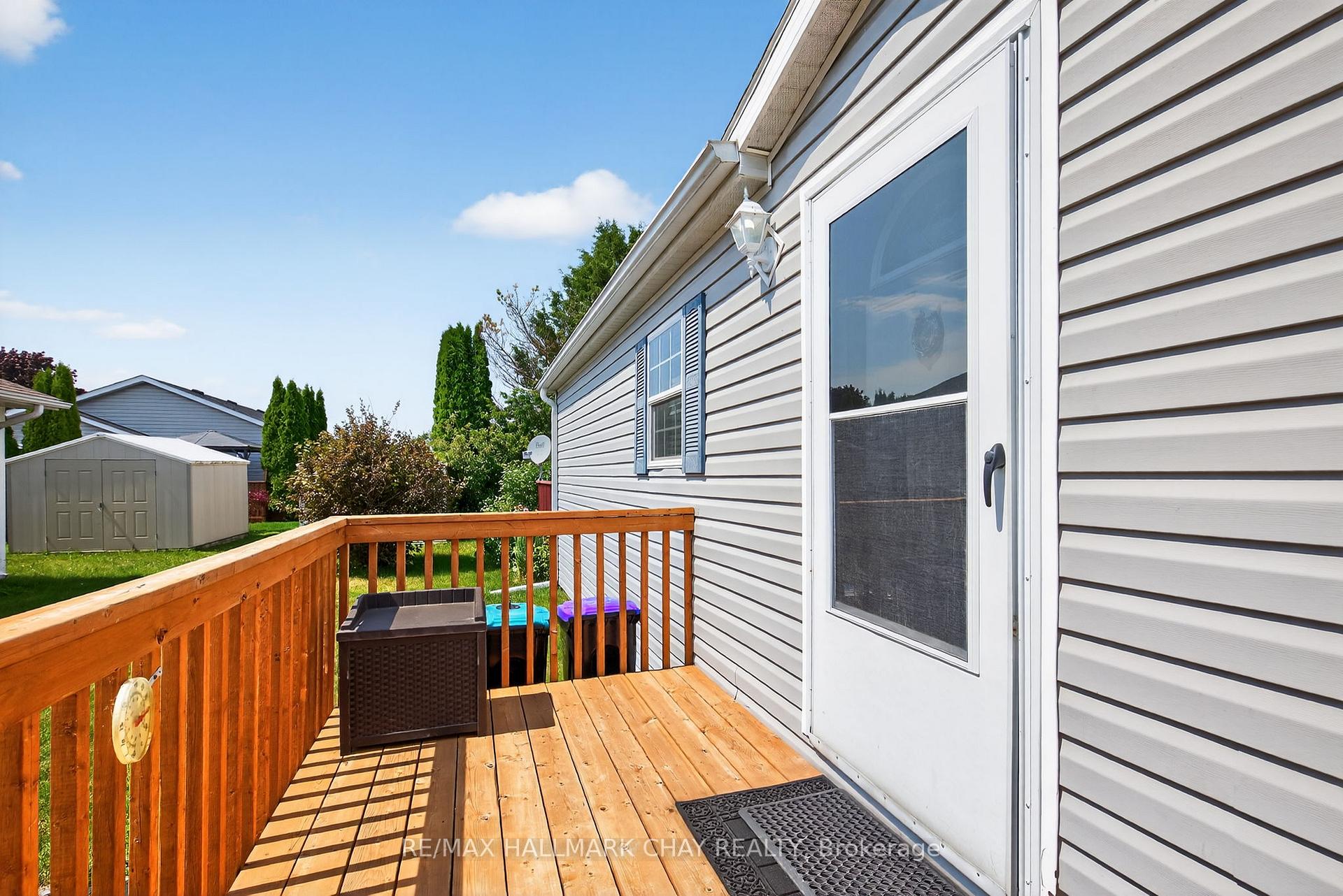Photo 3 of 3 Illinois Crescent, Wasaga Beach — HOMEH