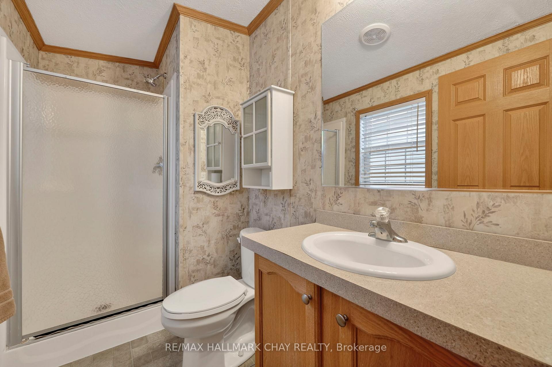 Photo 14 of 3 Illinois Crescent, Wasaga Beach — HOMEH