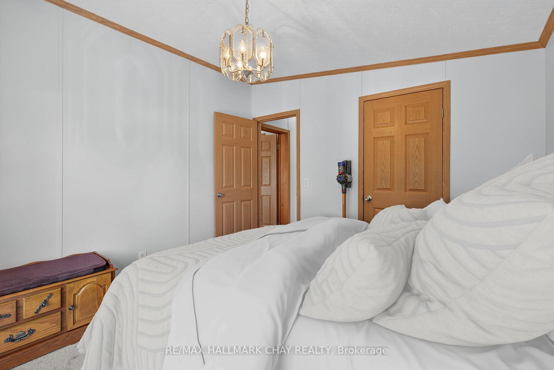 Photo 16 of 3 Illinois Crescent, Wasaga Beach — HOMEH
