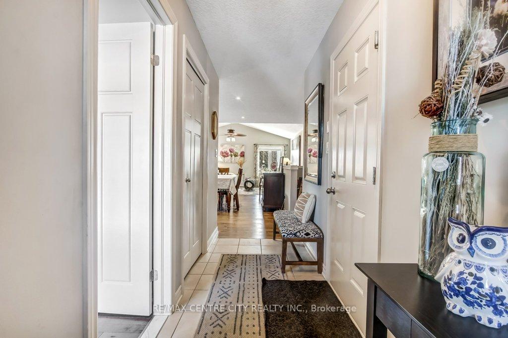 Photo 7 of 67 Peach Tree Boulevard, St. Thomas — HOMEH